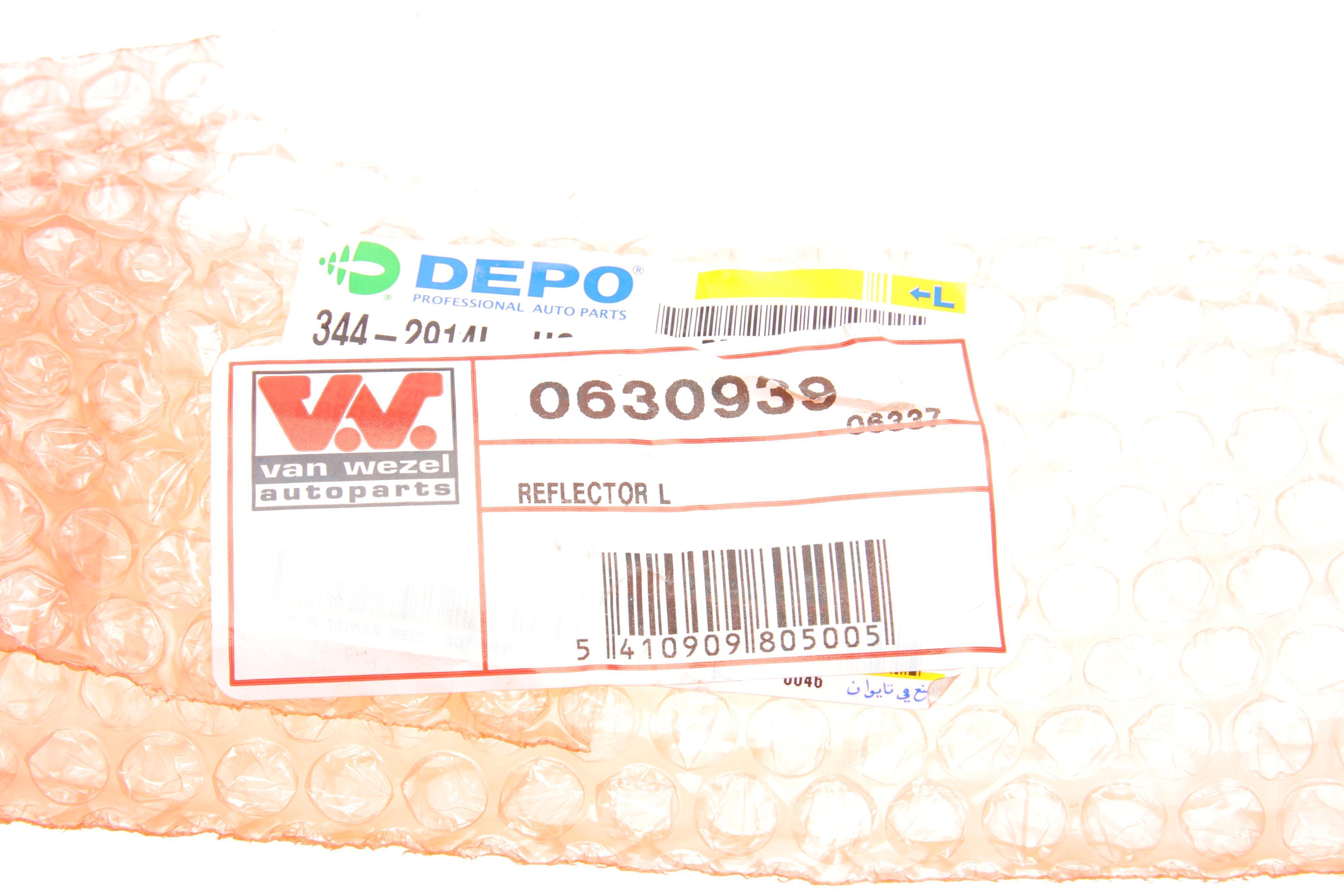 Світловідбивач бампера (заднього) BMW X3 (G01/F97) 17- (L)