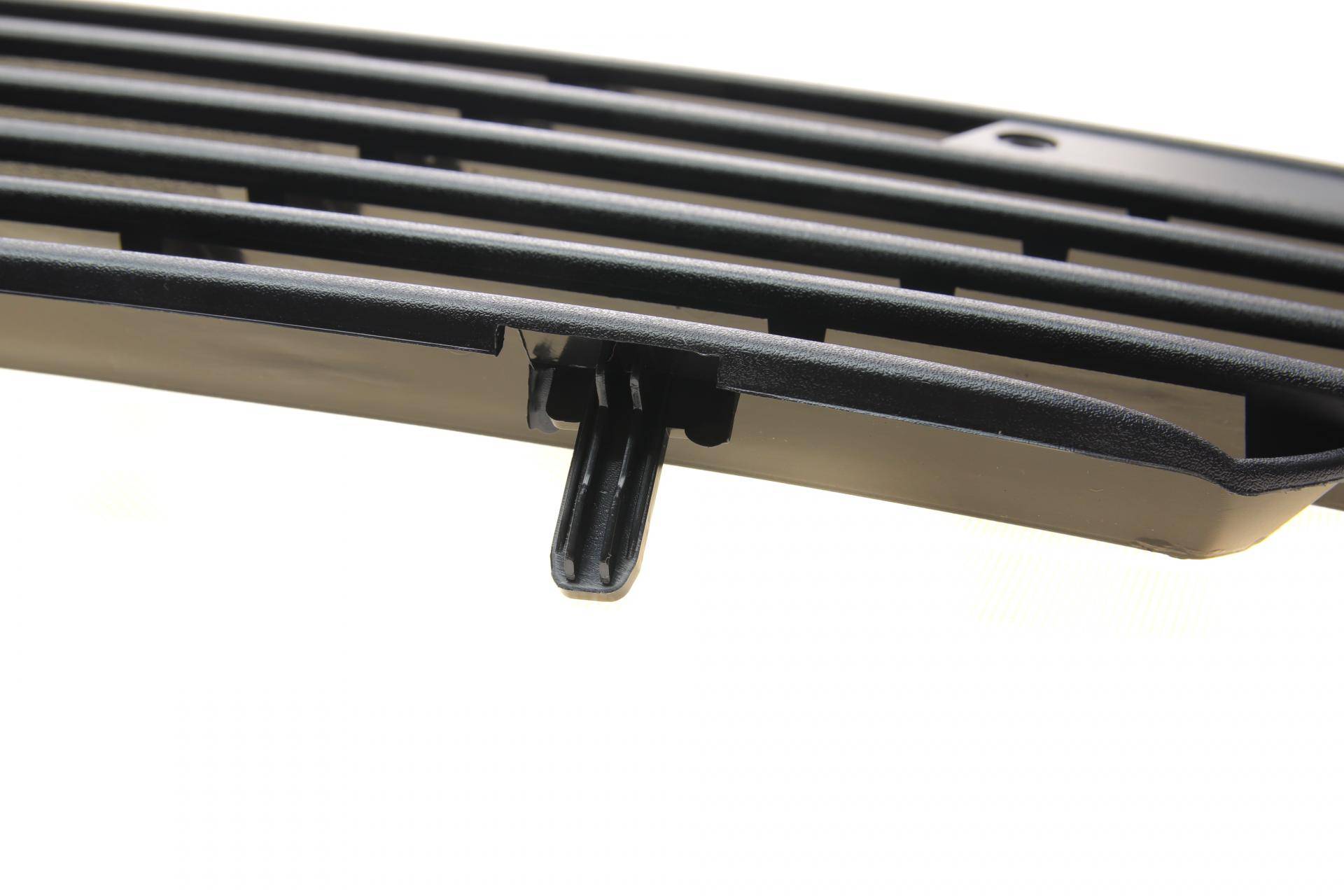 Решітка радіатора MB Sprinter 96-06