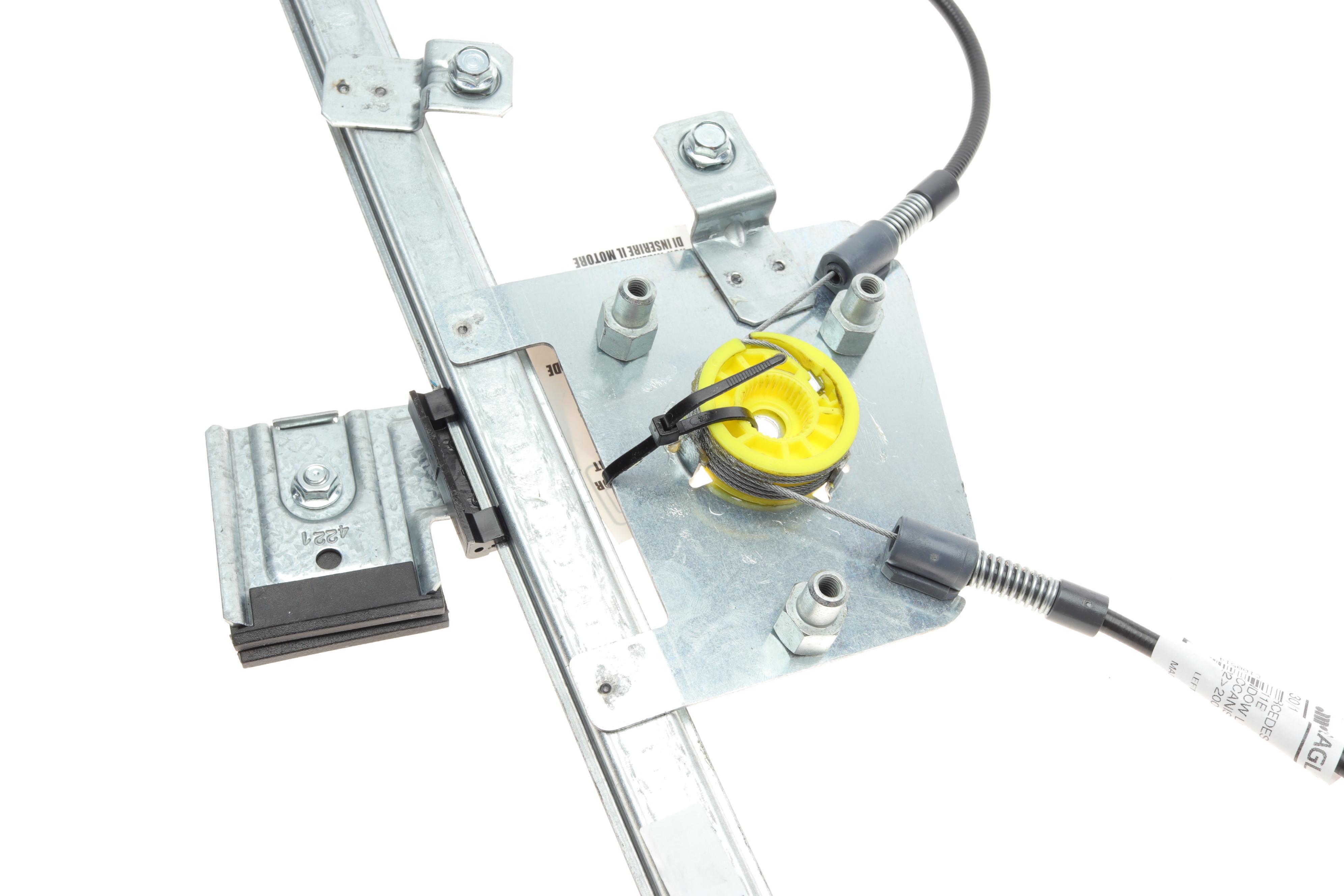 Склопідіймач (передній) MB E-class (W211) 02-08 (L) (електро)(без моторчика)