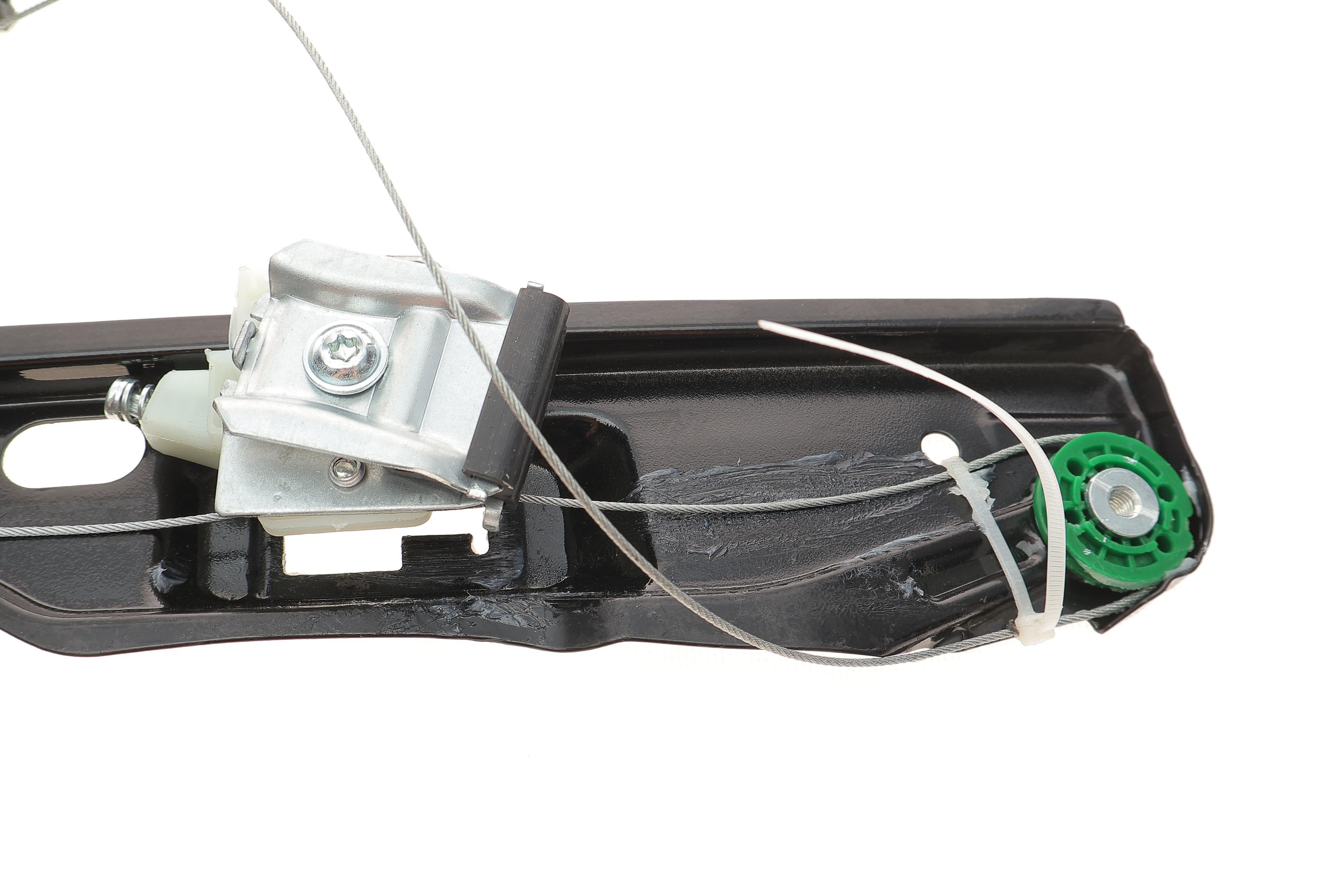 Склопідіймач (передній) VW Touareg 10- (R)  (електро) (без моторчиком)