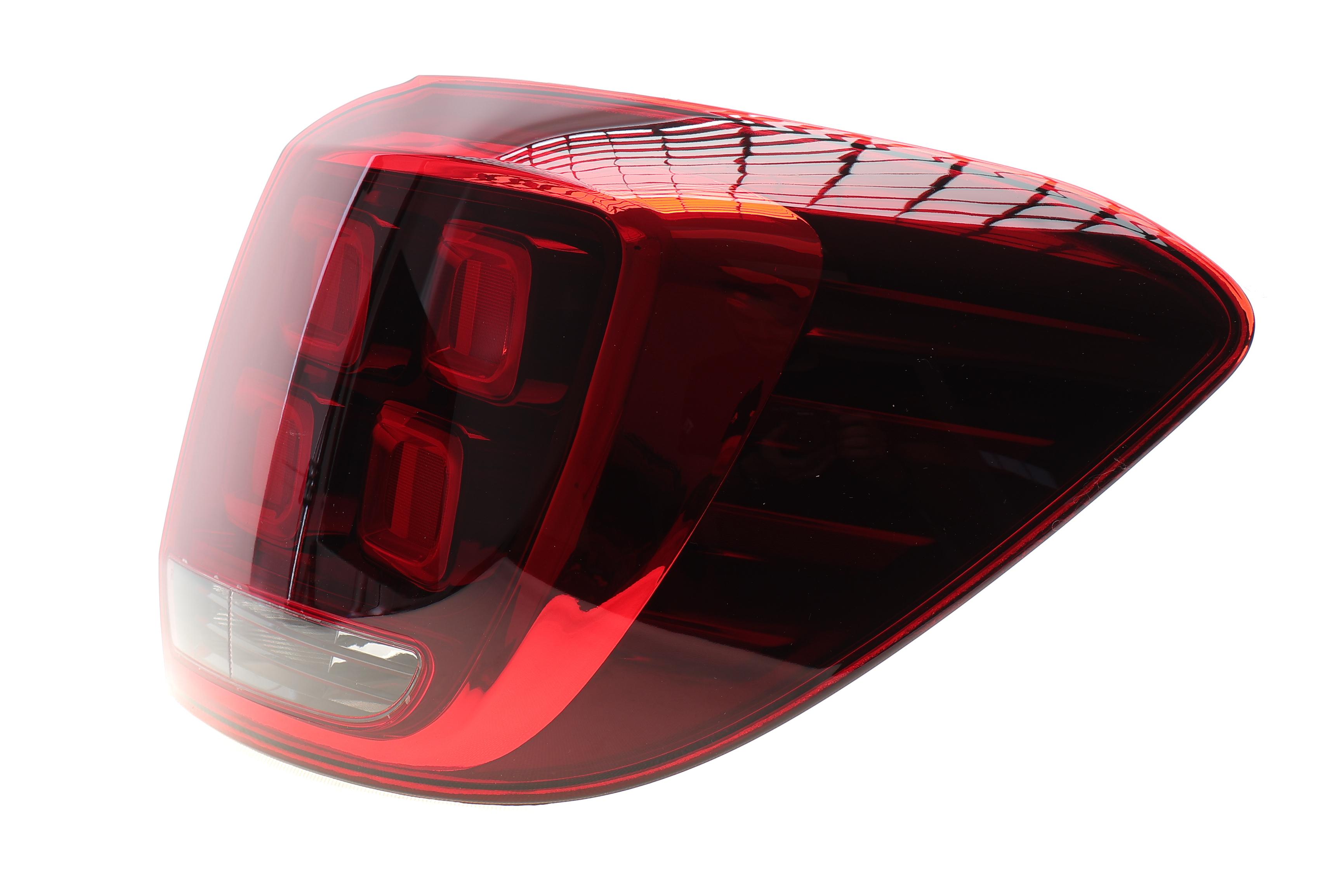 Ліхтар задній Dacia Sandero 16- (R)