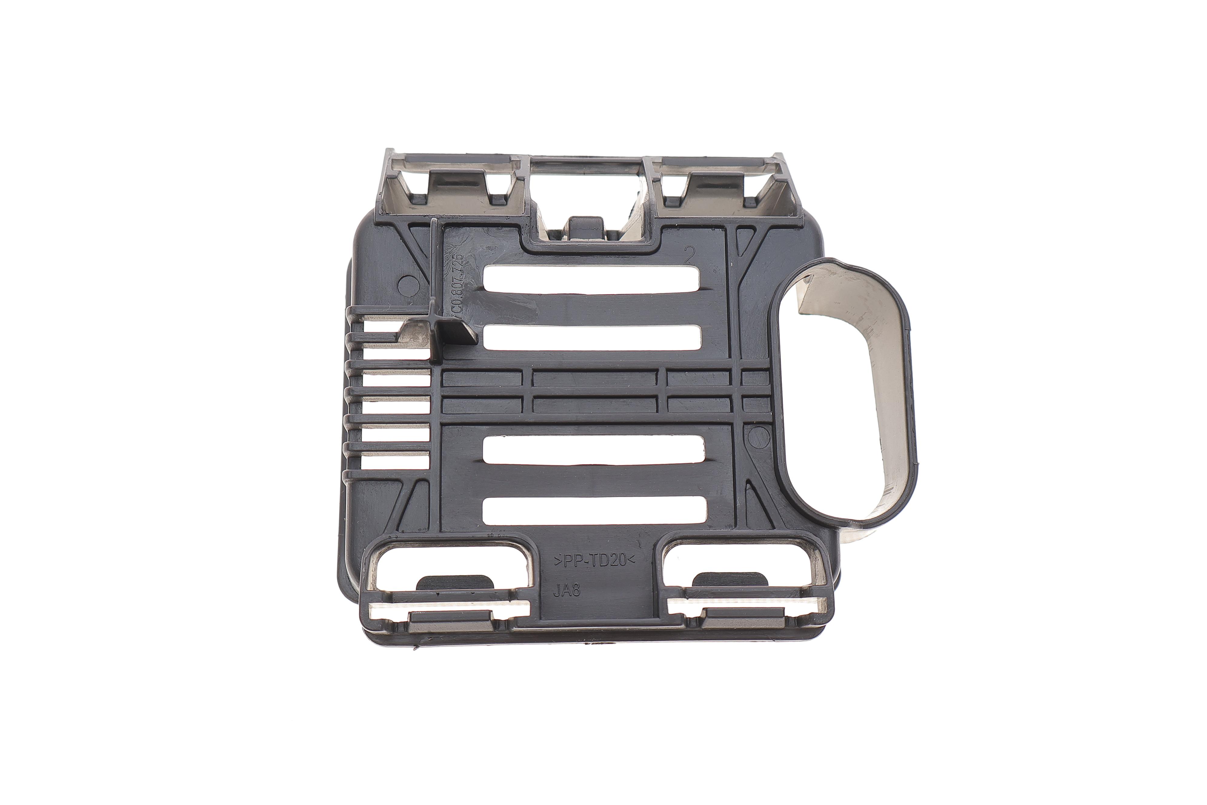 Решітка радіатора VW Crafter 17-