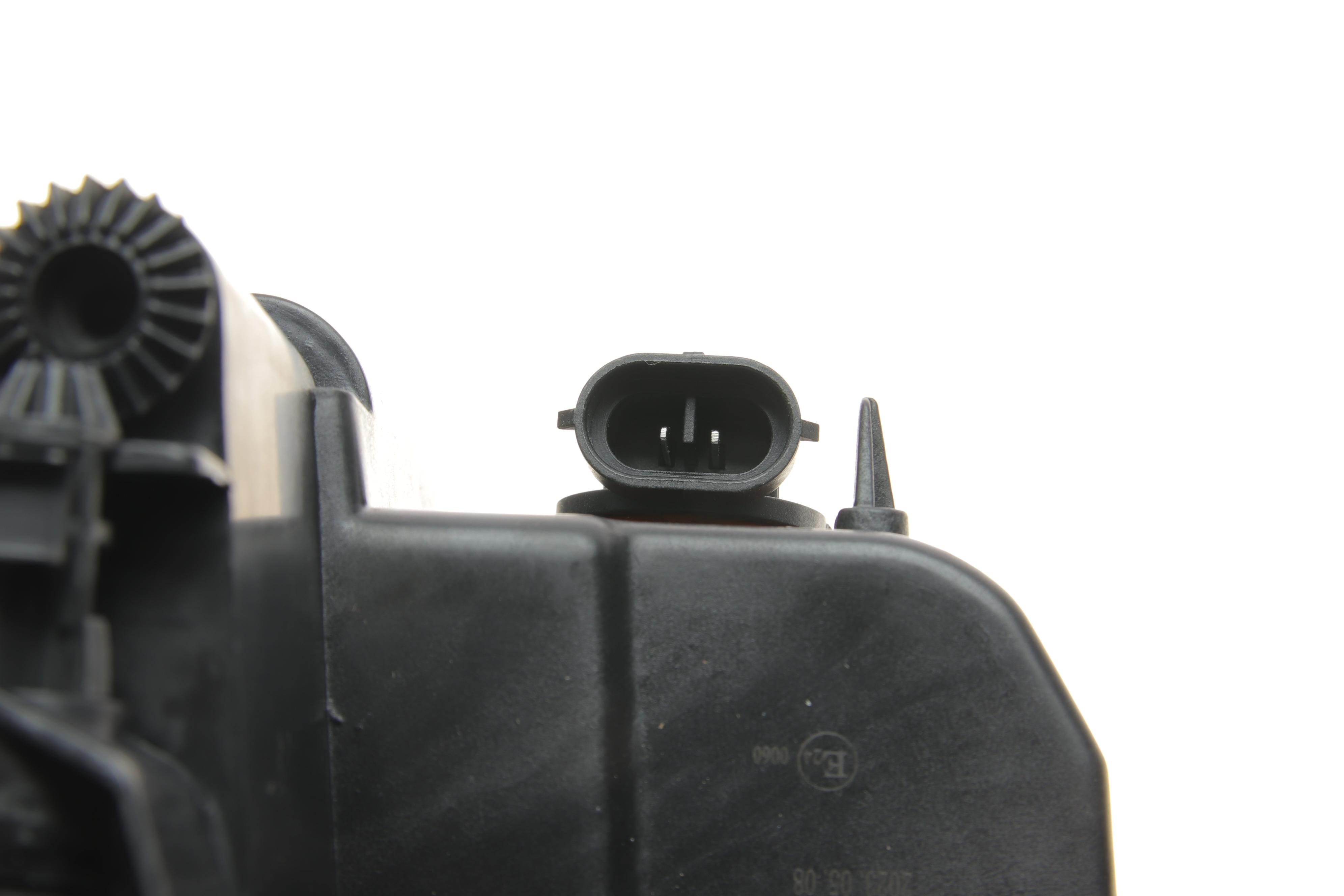 Фара протитуманна VW Touran 15- (L)