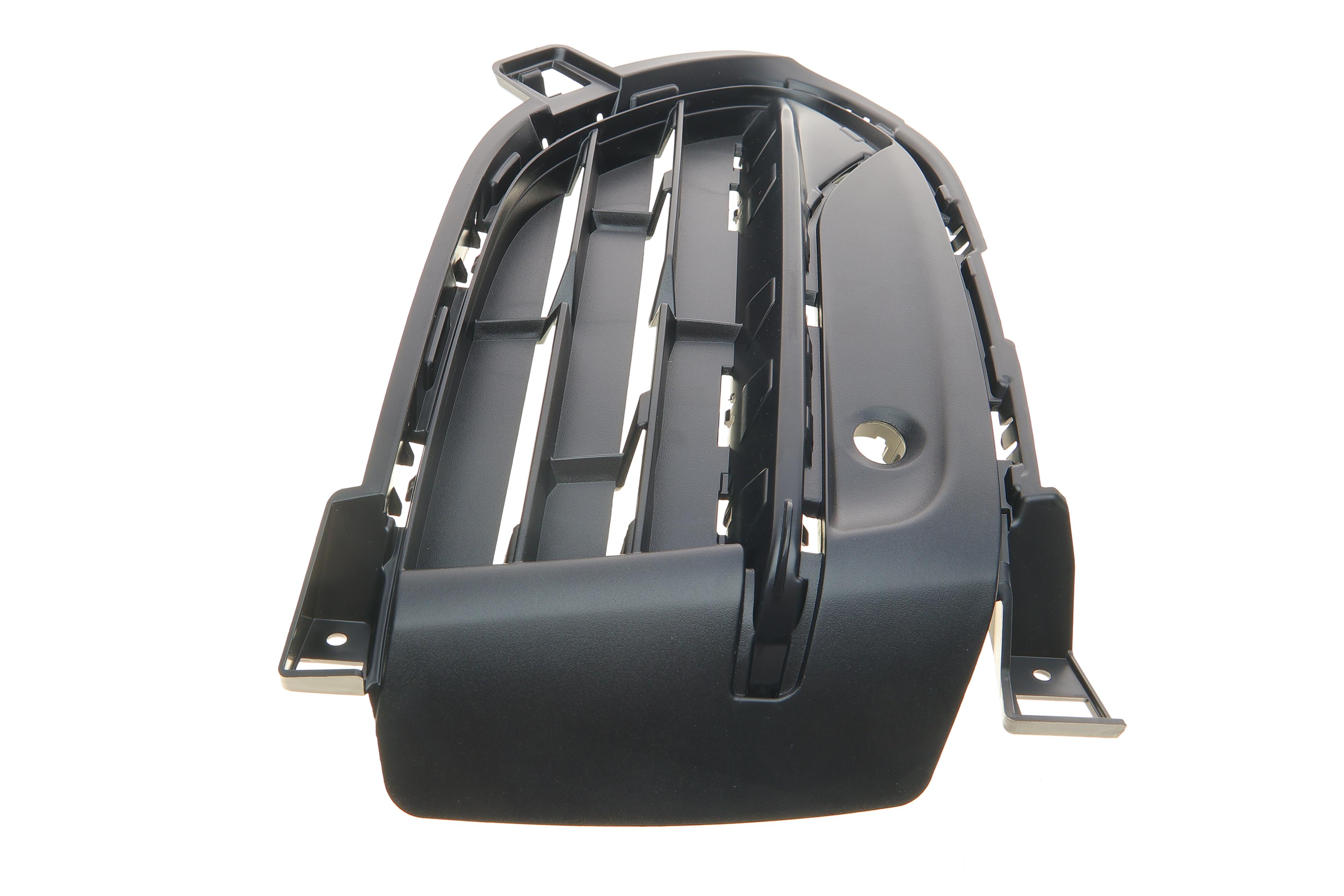 Решітка бампера BMW X6 (F16) 14- (L)