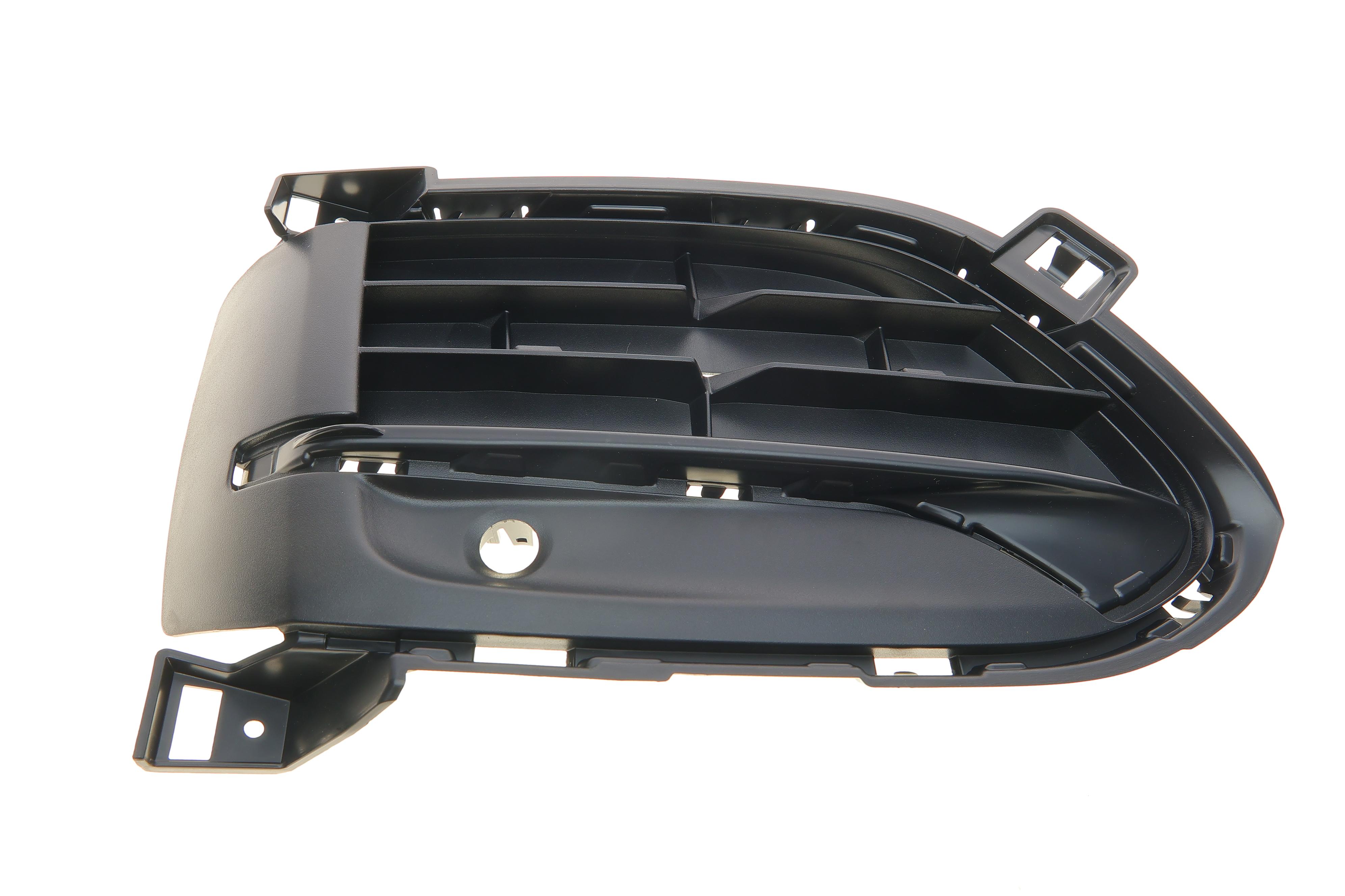 Решітка бампера BMW X6 (F16) 14- (L)