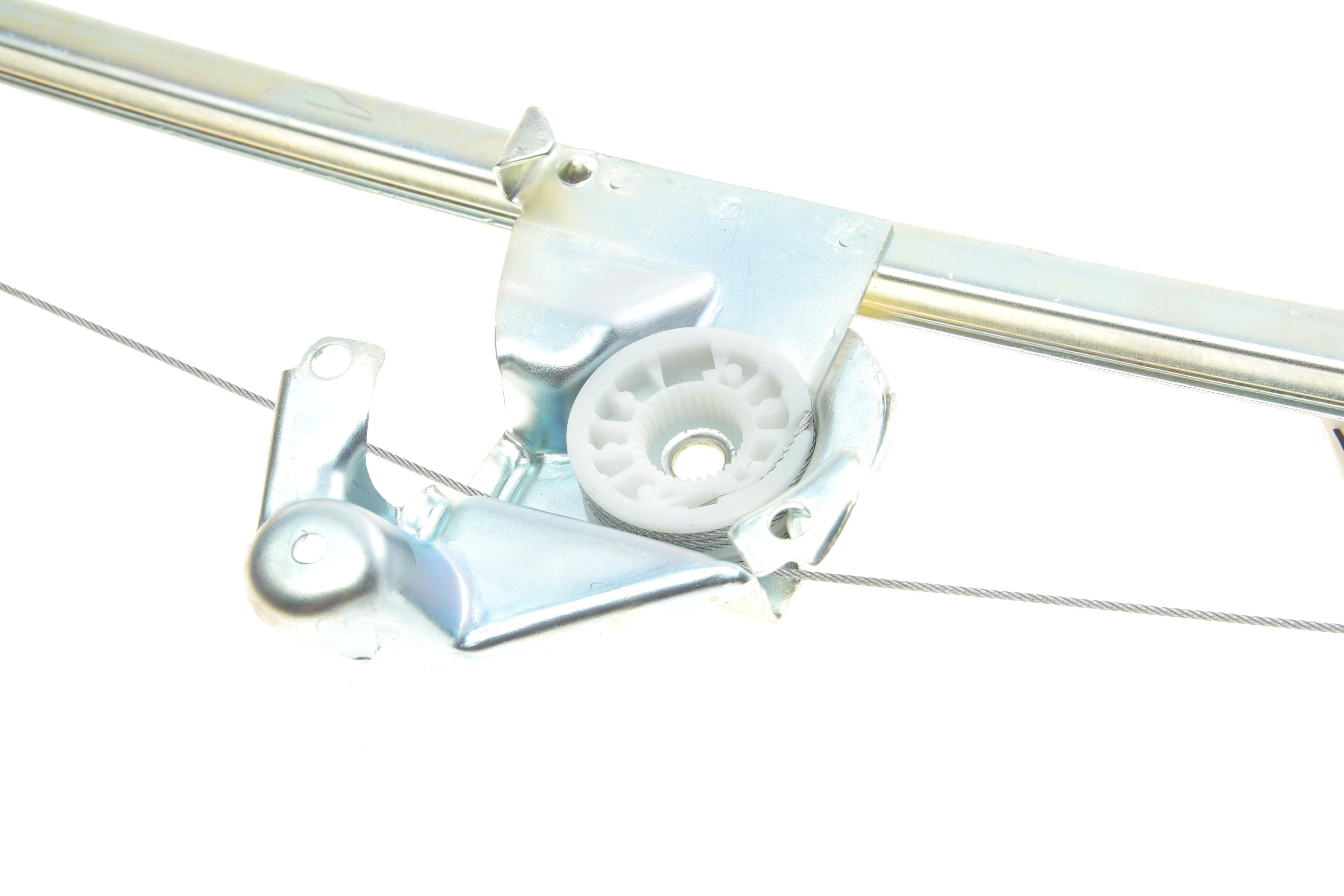 Склопідіймач MB E-class (W210/S210) 95-03 (ззаду) (R) (елекричний)