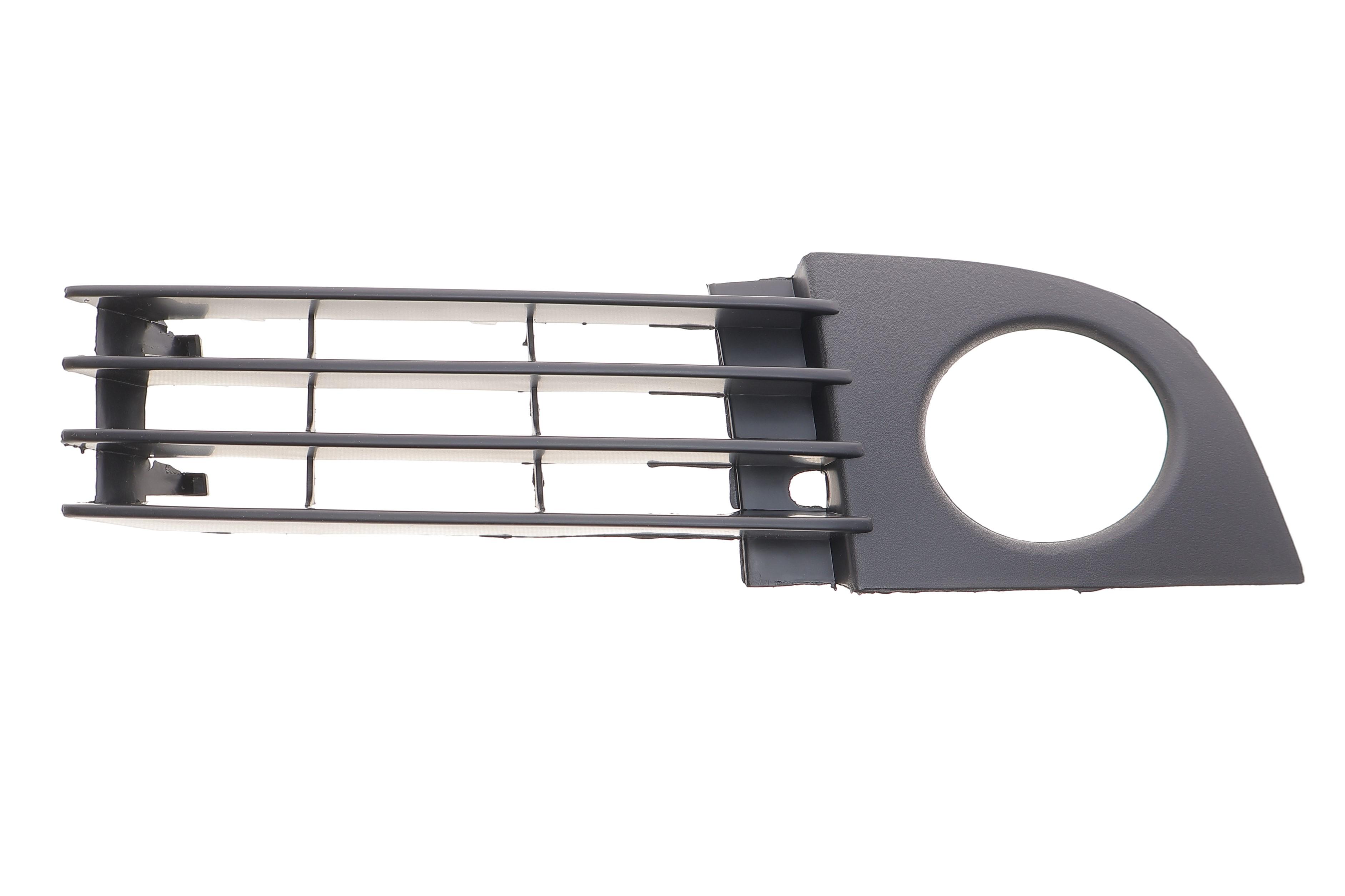 Вставка бампера (під протитуманку) Audi A6 97-05 (R)