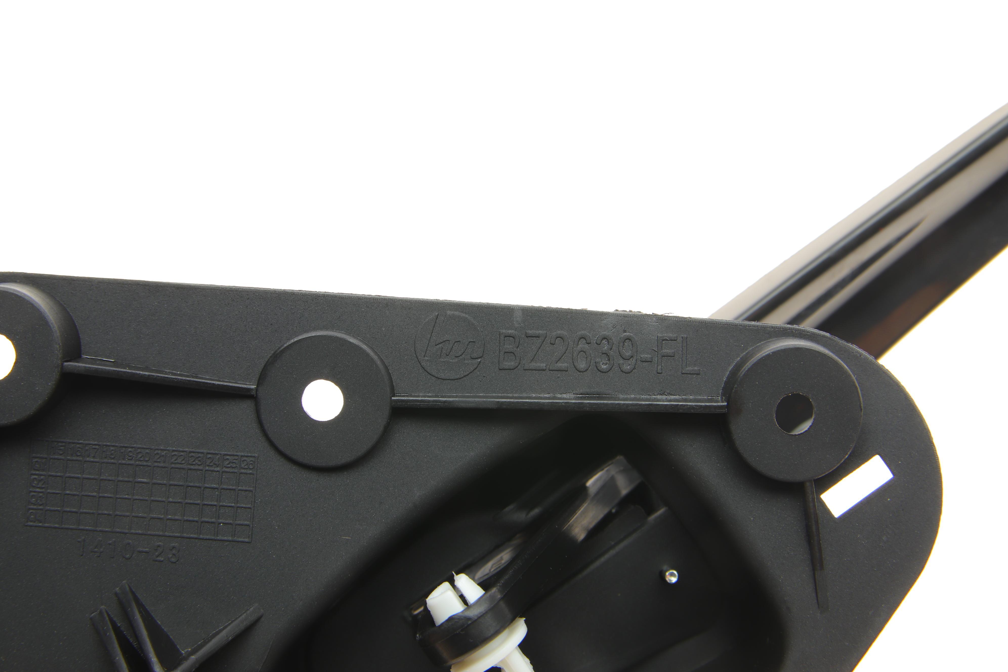 Ручка дверей (передніх/внутрішня) MB Vito (W639) 03- (L)