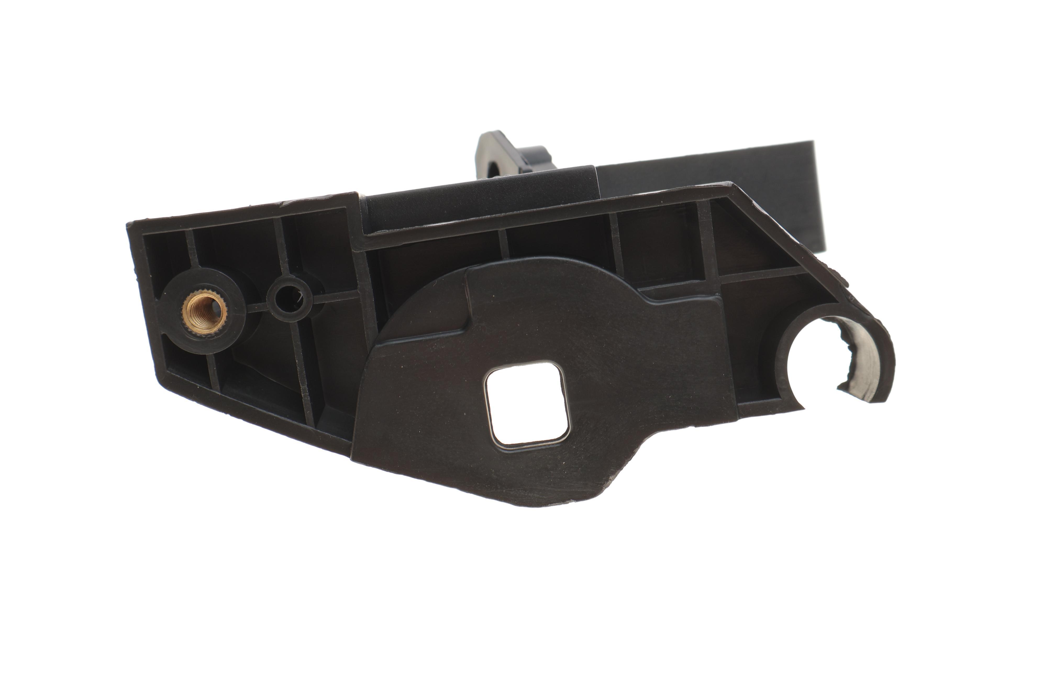 Кронштейн панелі кузова (передньої/R) MB С300/C450 AMG 16-