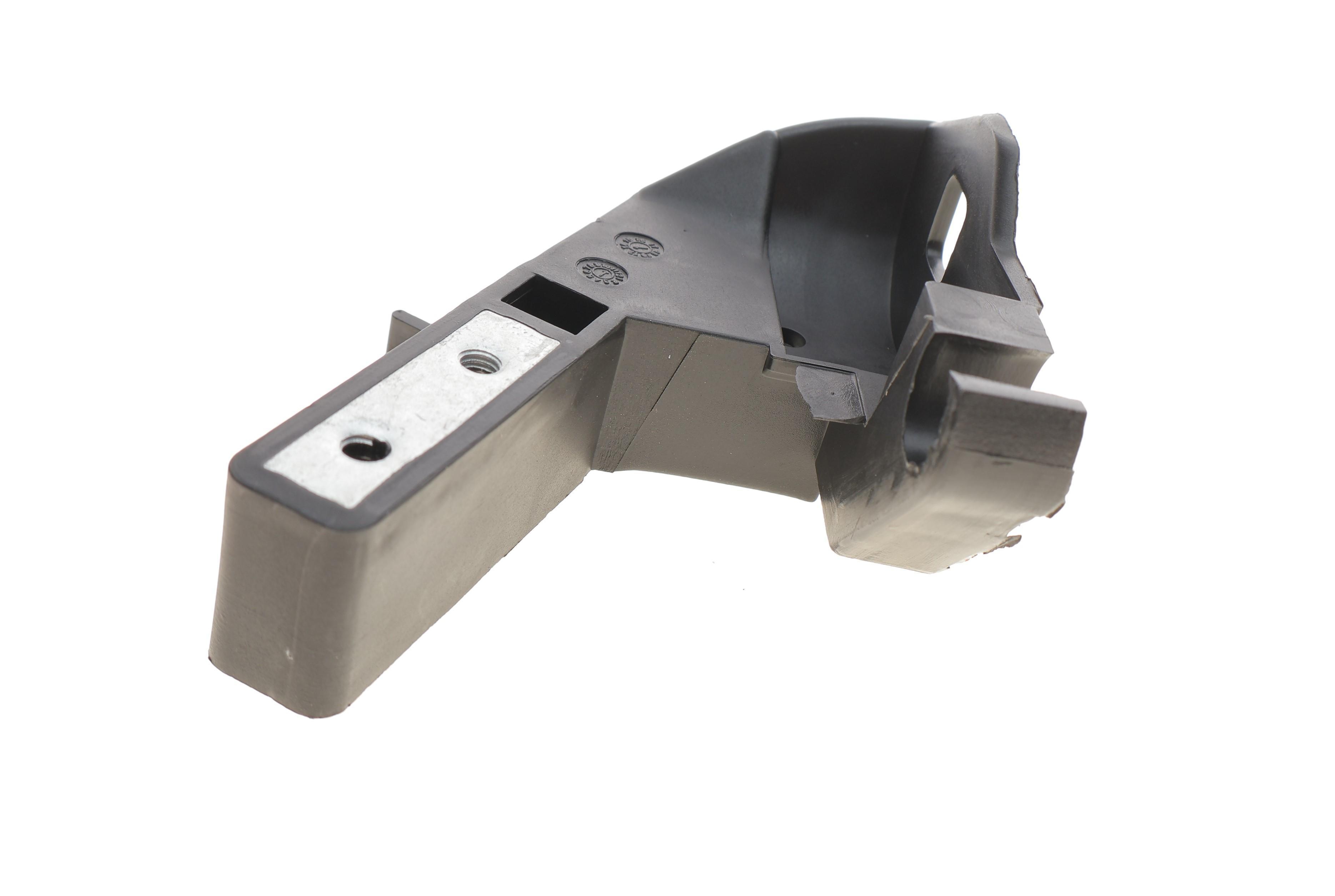 Кронштейн панелі кузова (передньої/R) MB С300/C450 AMG 16-