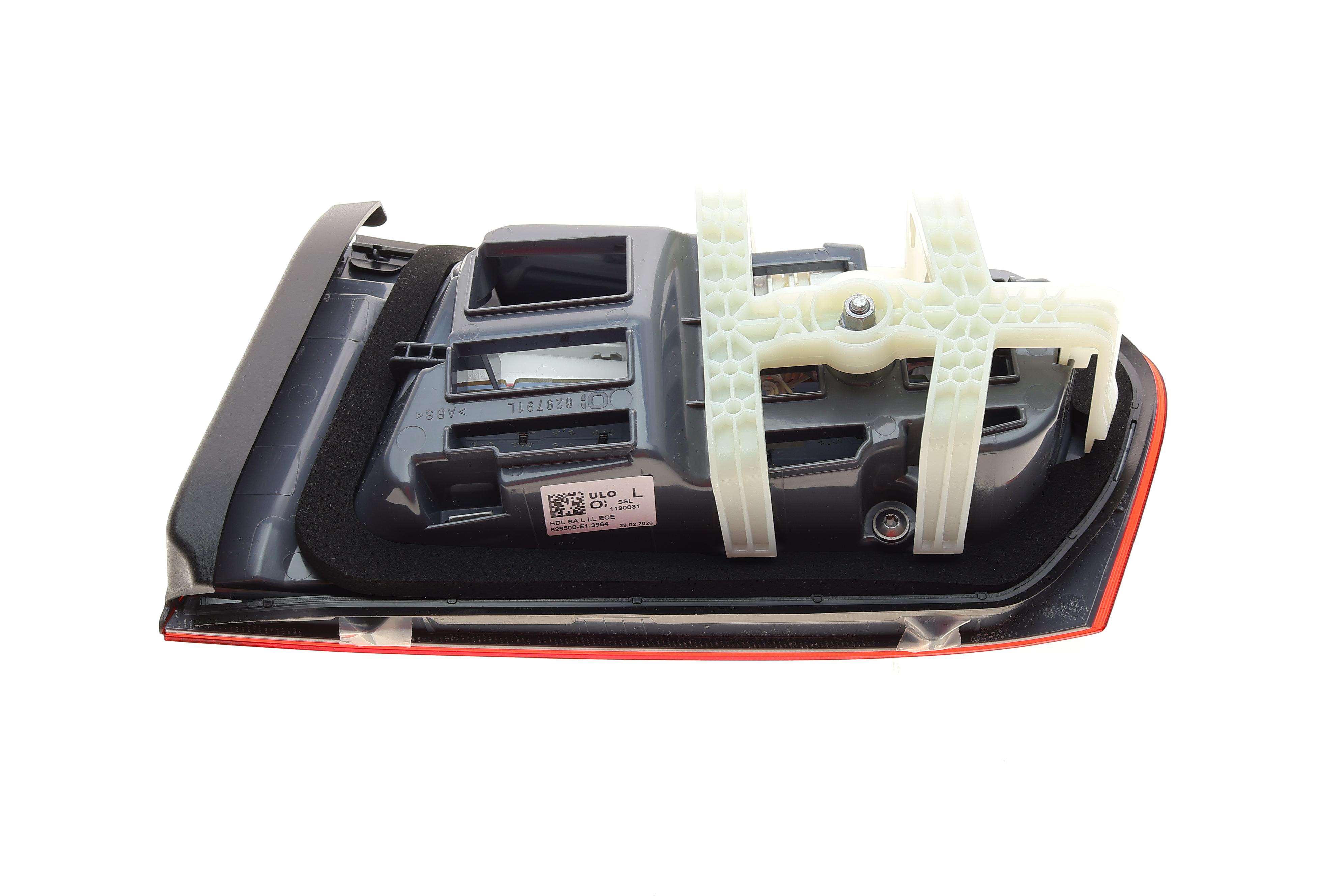 Ліхтар задній MB GLC (X253) 15-19 (L)