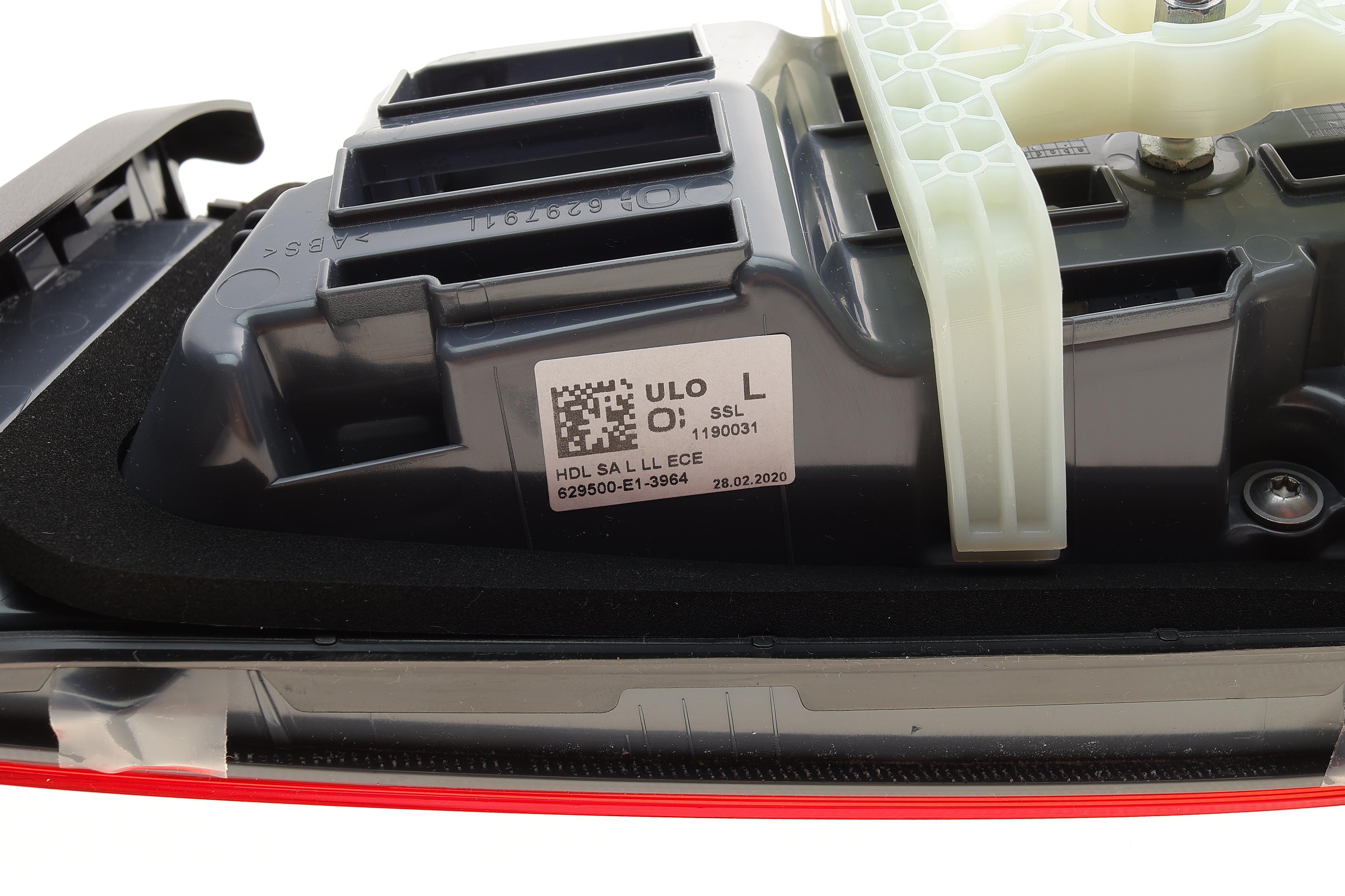 Ліхтар задній MB GLC (X253) 15-19 (L)