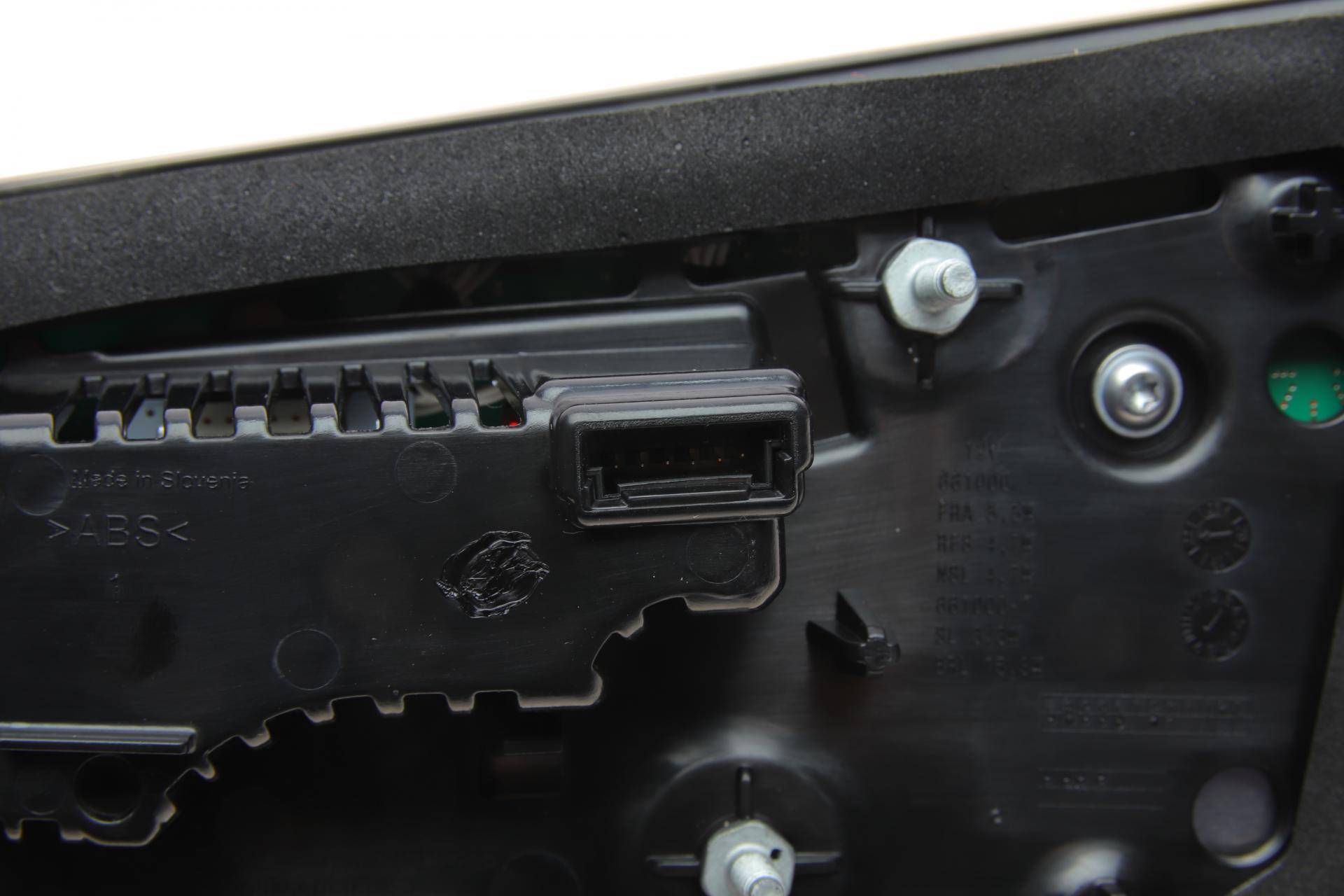 Ліхтар задній BMW 5 (G30/G31/G38/F90) 17-20 (L)