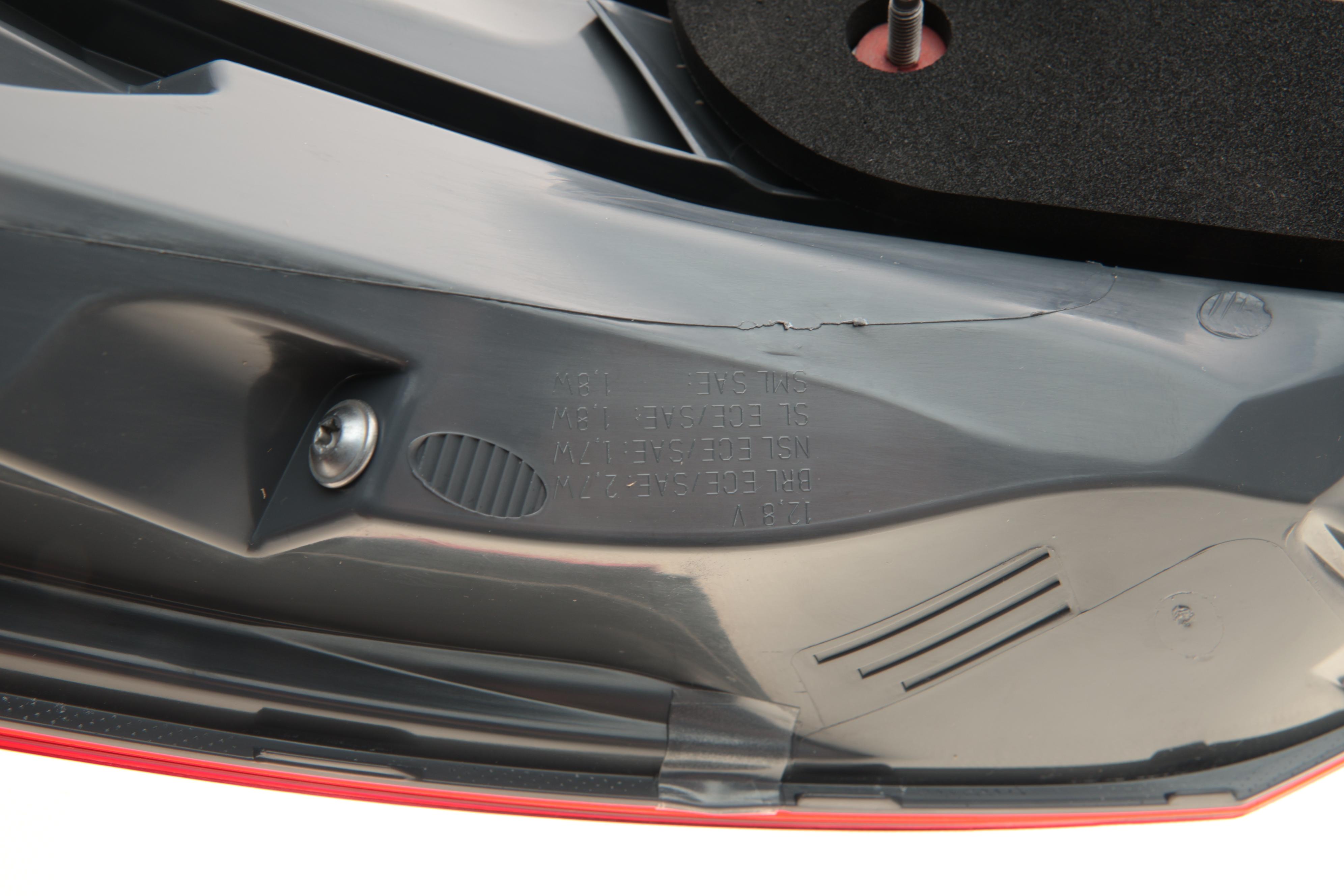 Ліхтар задній MB C-class (W205) 14- (L)