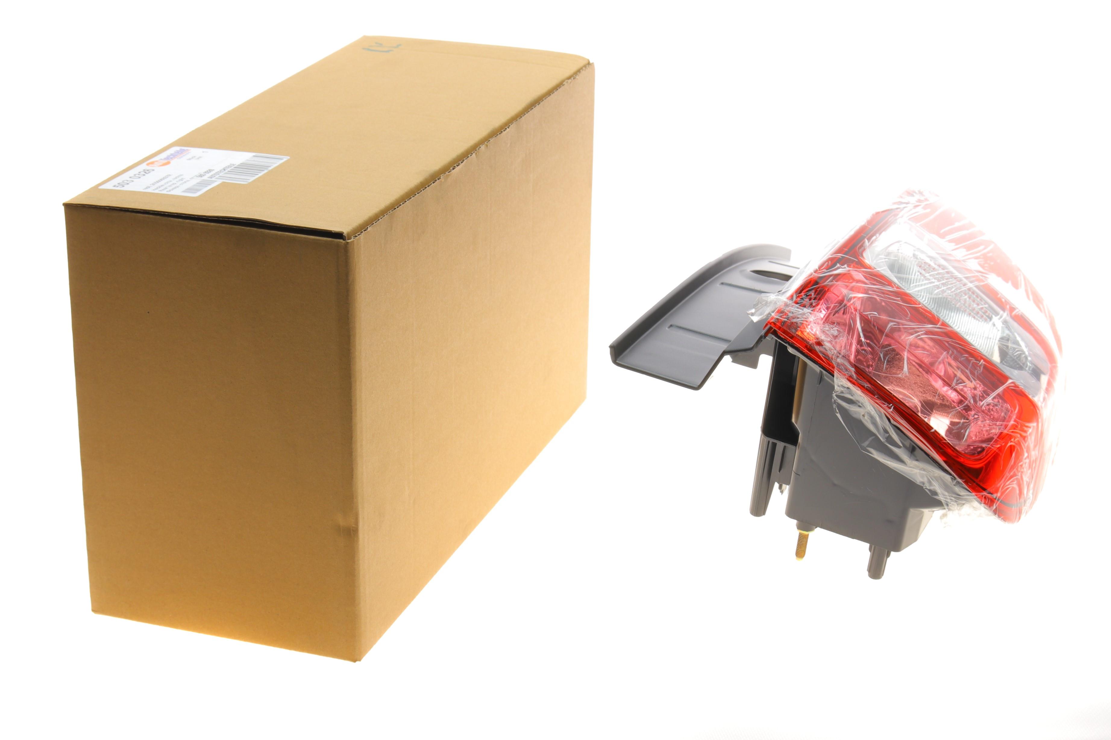 Ліхтар задній Renault Duster 15-17 (R)