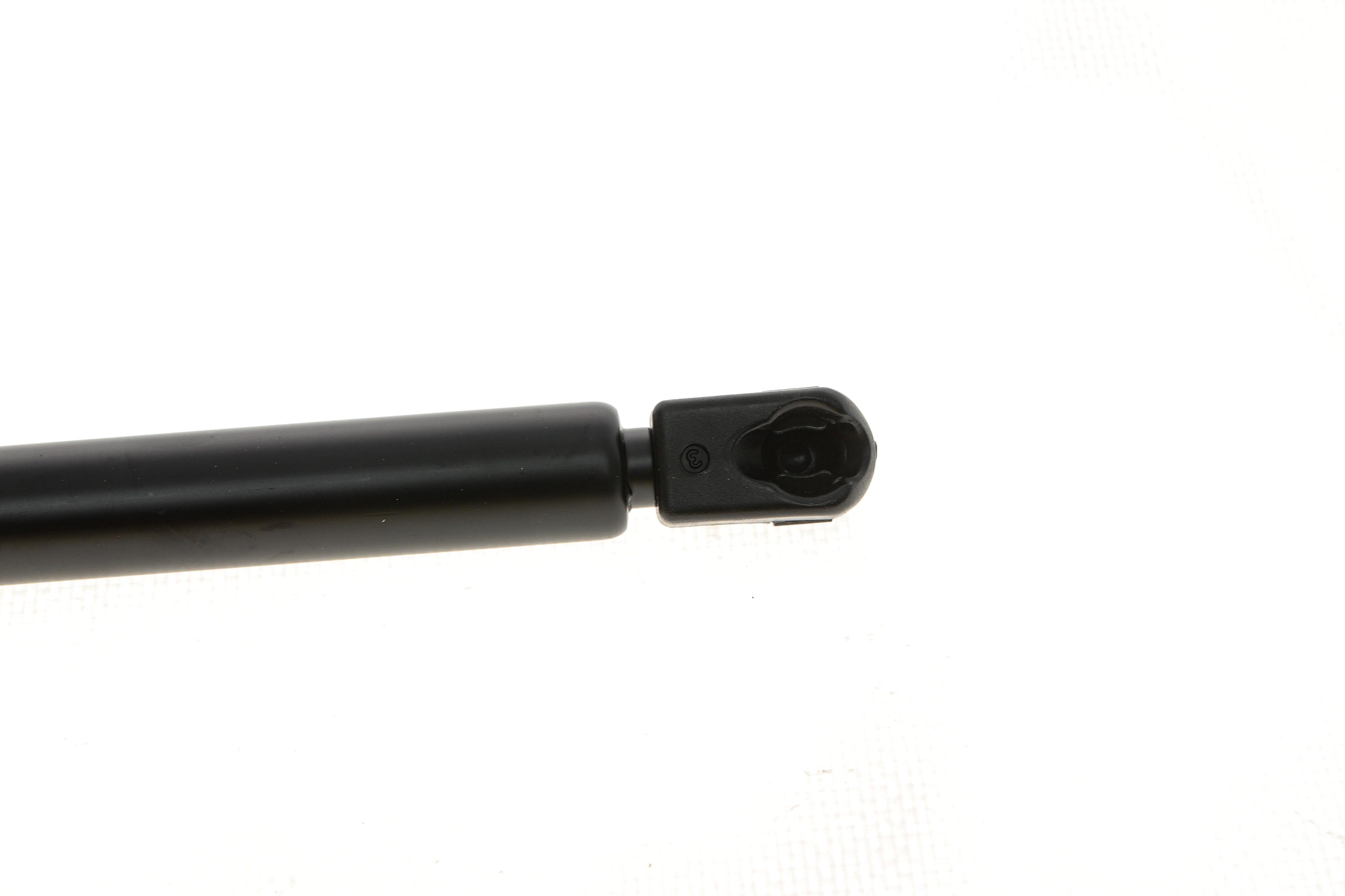 Амортизатор кришки багажника VW Polo 01-09