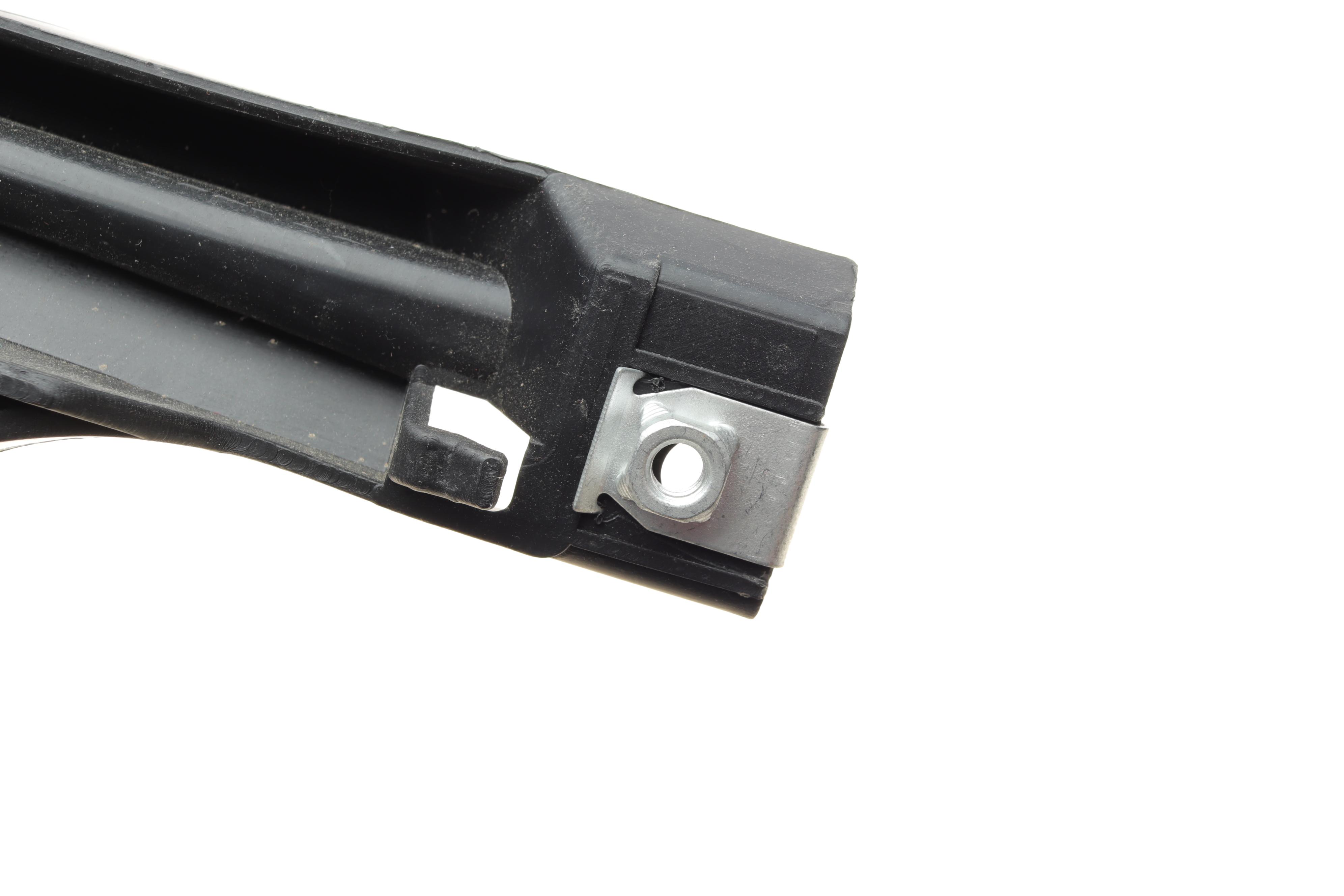 Кронштейн кріплення крила (переднього/L) BMW X5 (E70) 06-13