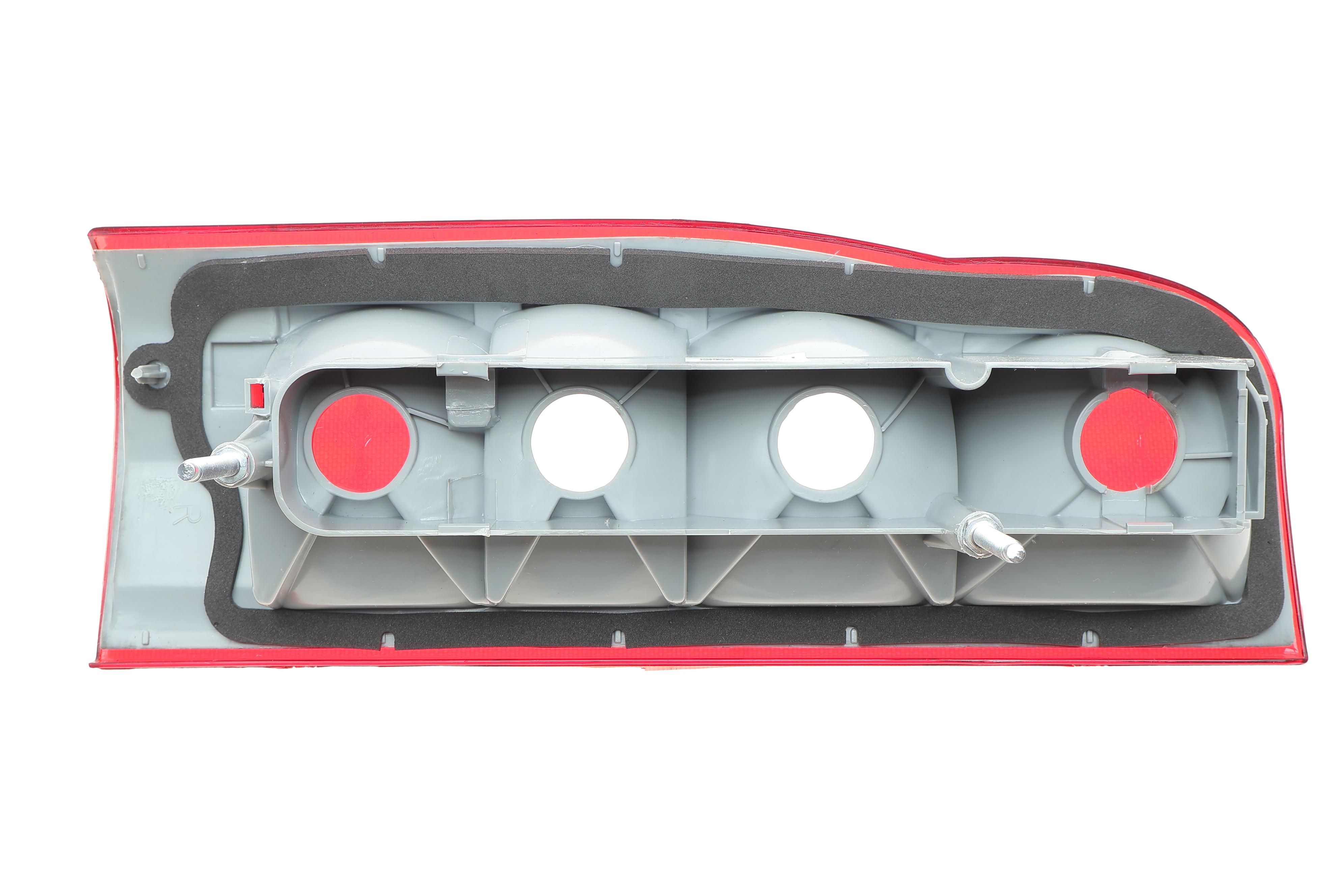 Ліхтар задній Ford Transit 06-13 (R)