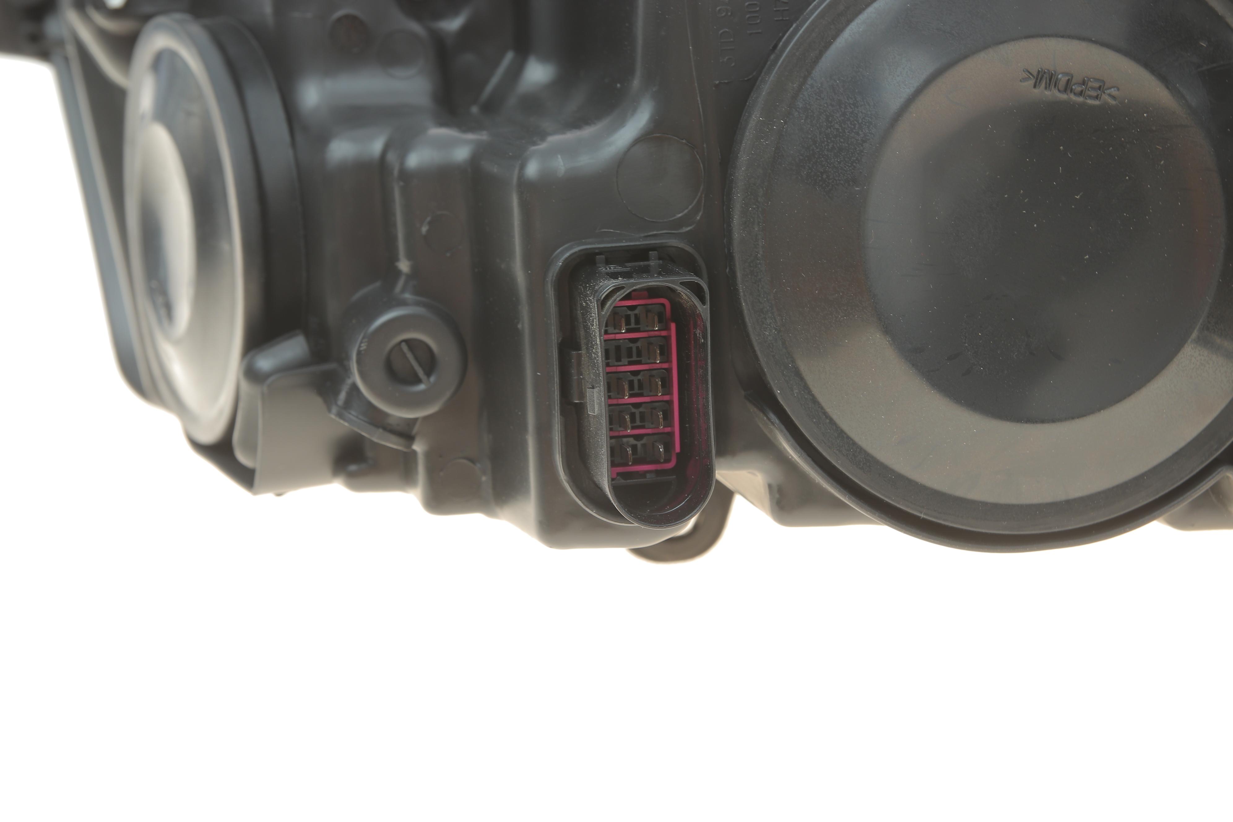 Фара (L) Skoda Superb 09-15