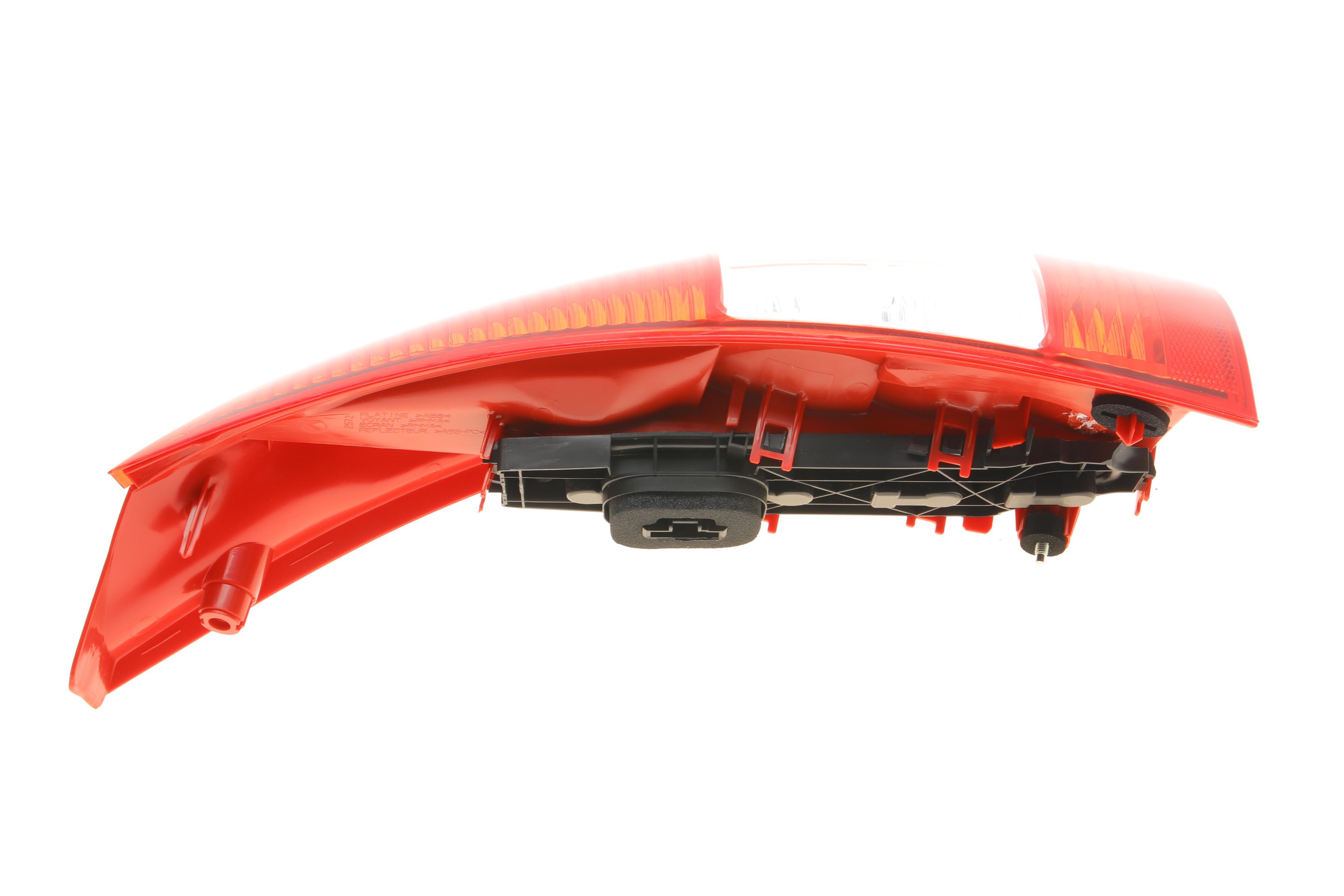 Ліхтар задній Citroen C3 02- (L)