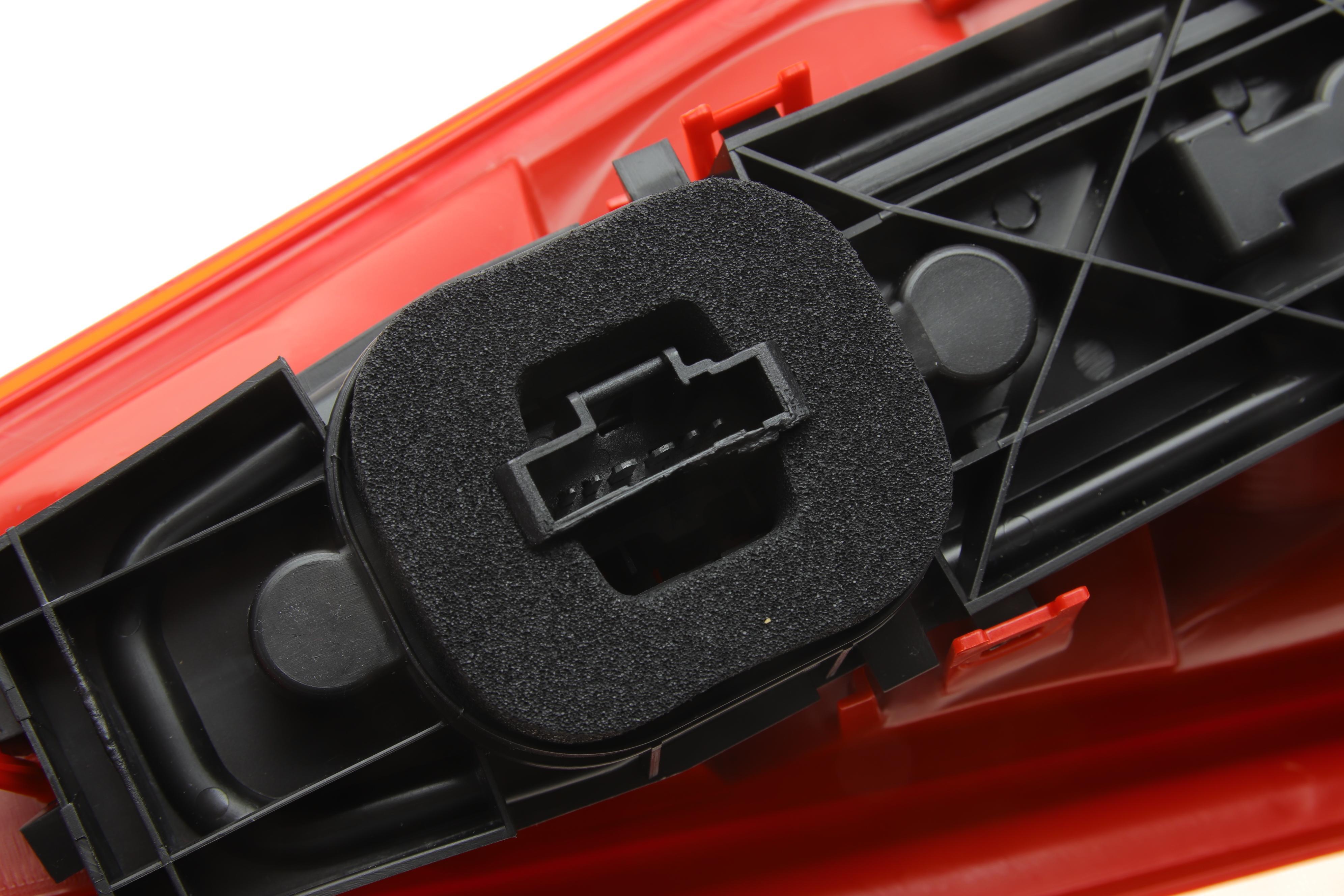 Ліхтар задній Citroen C3 02- (L)