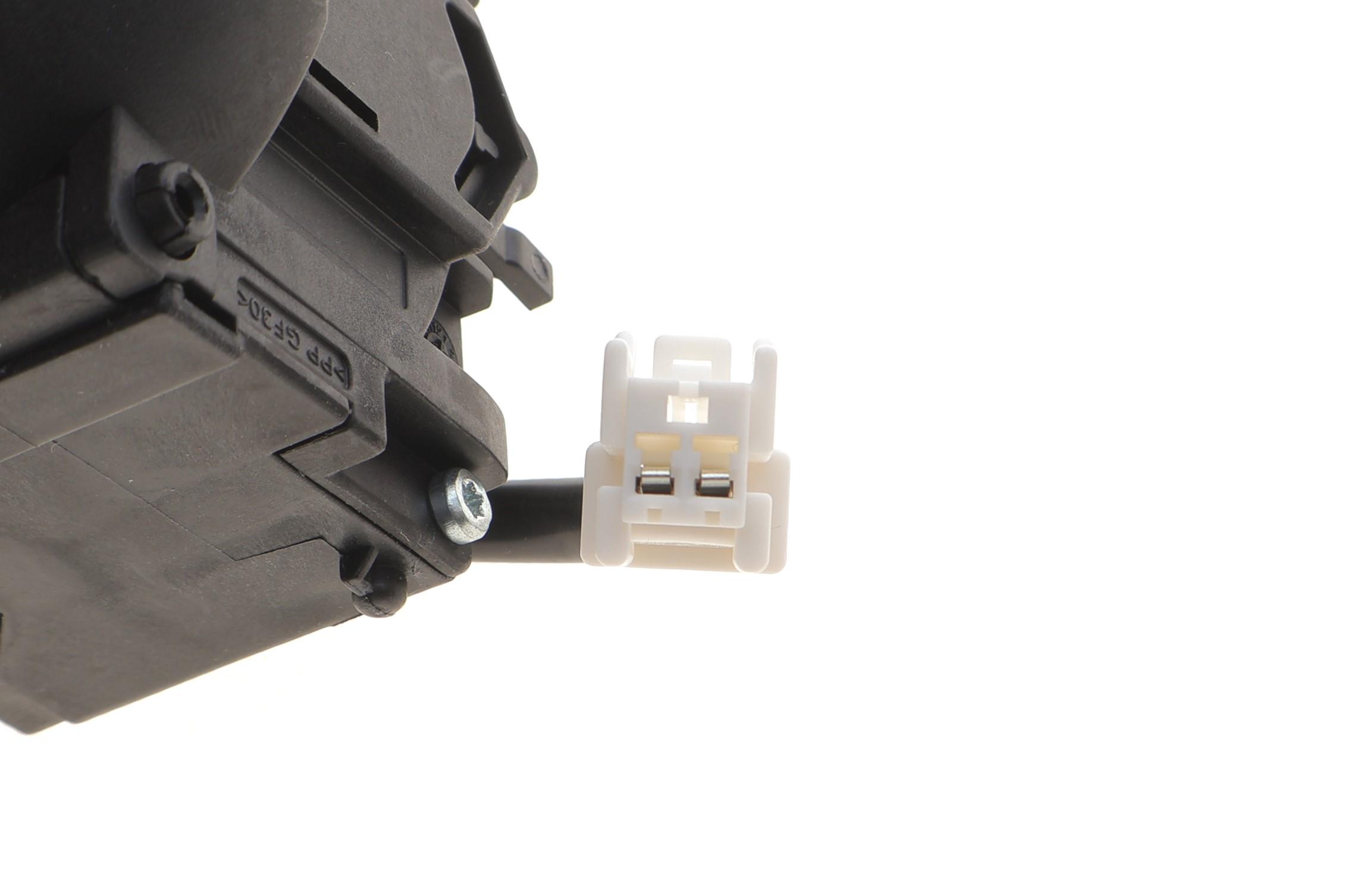 Перемикач підрульовий Dacia Logan/Sandero 12- (повороти/світло/сигнал)