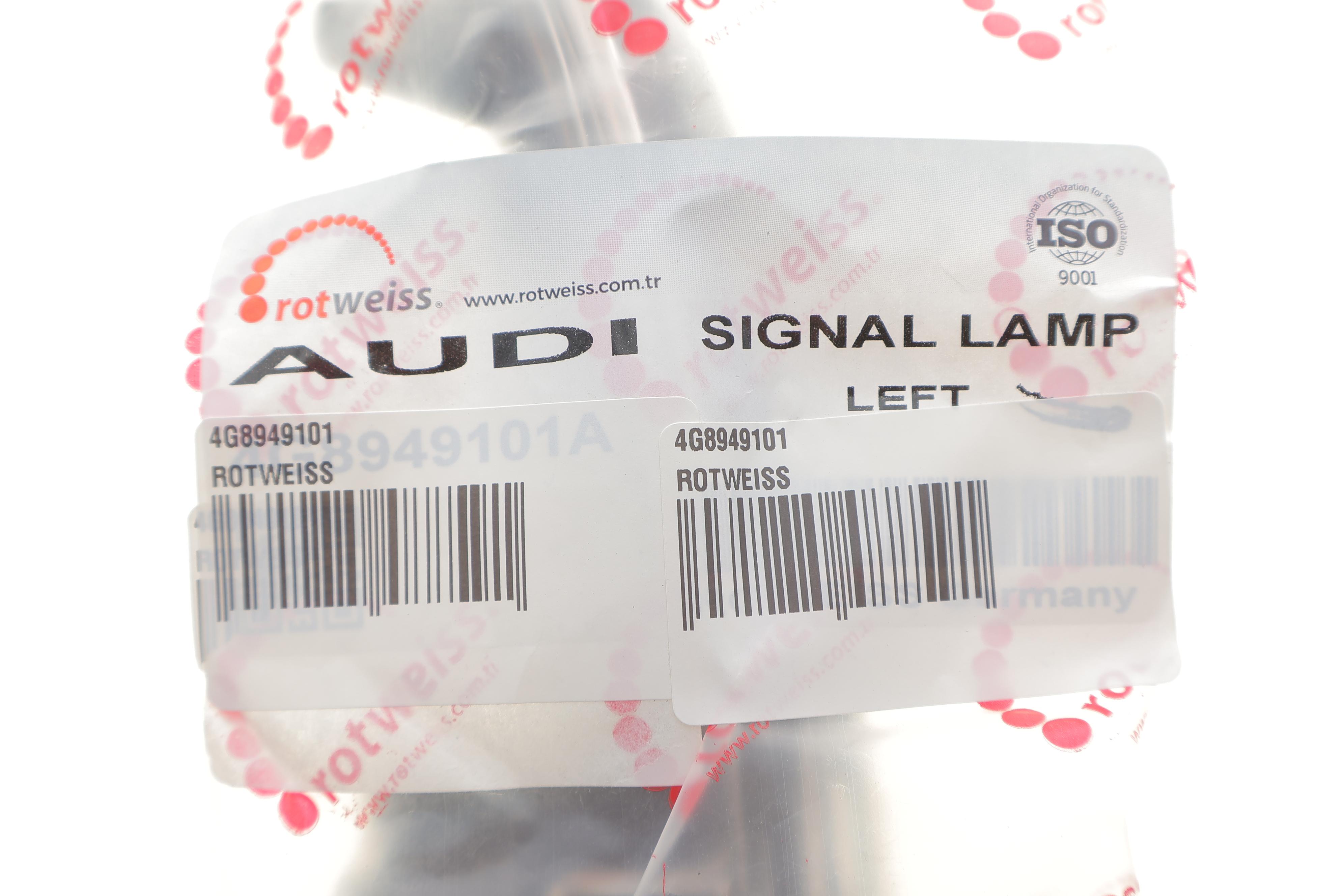 Повторювач повороту на дзеркало Audi A7 10- (L)