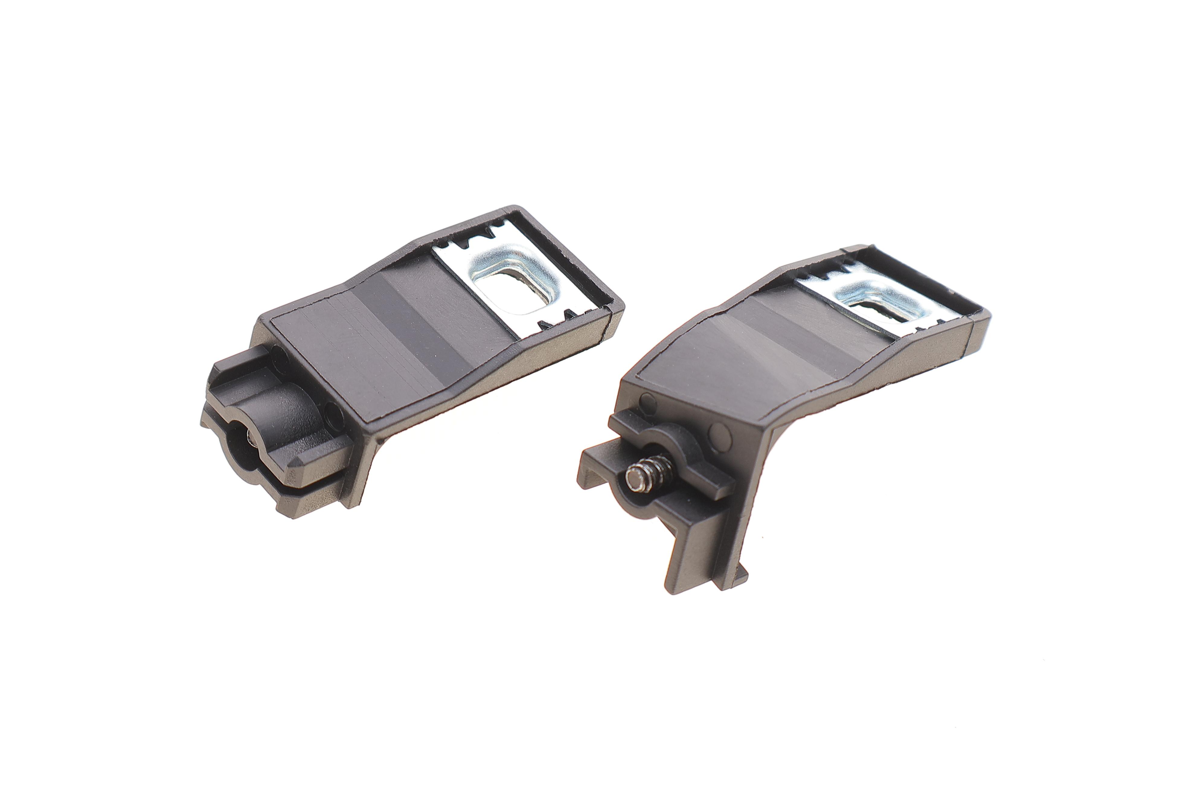 Кронштейн кріплення фари VW Golf IV 97-05 (R)