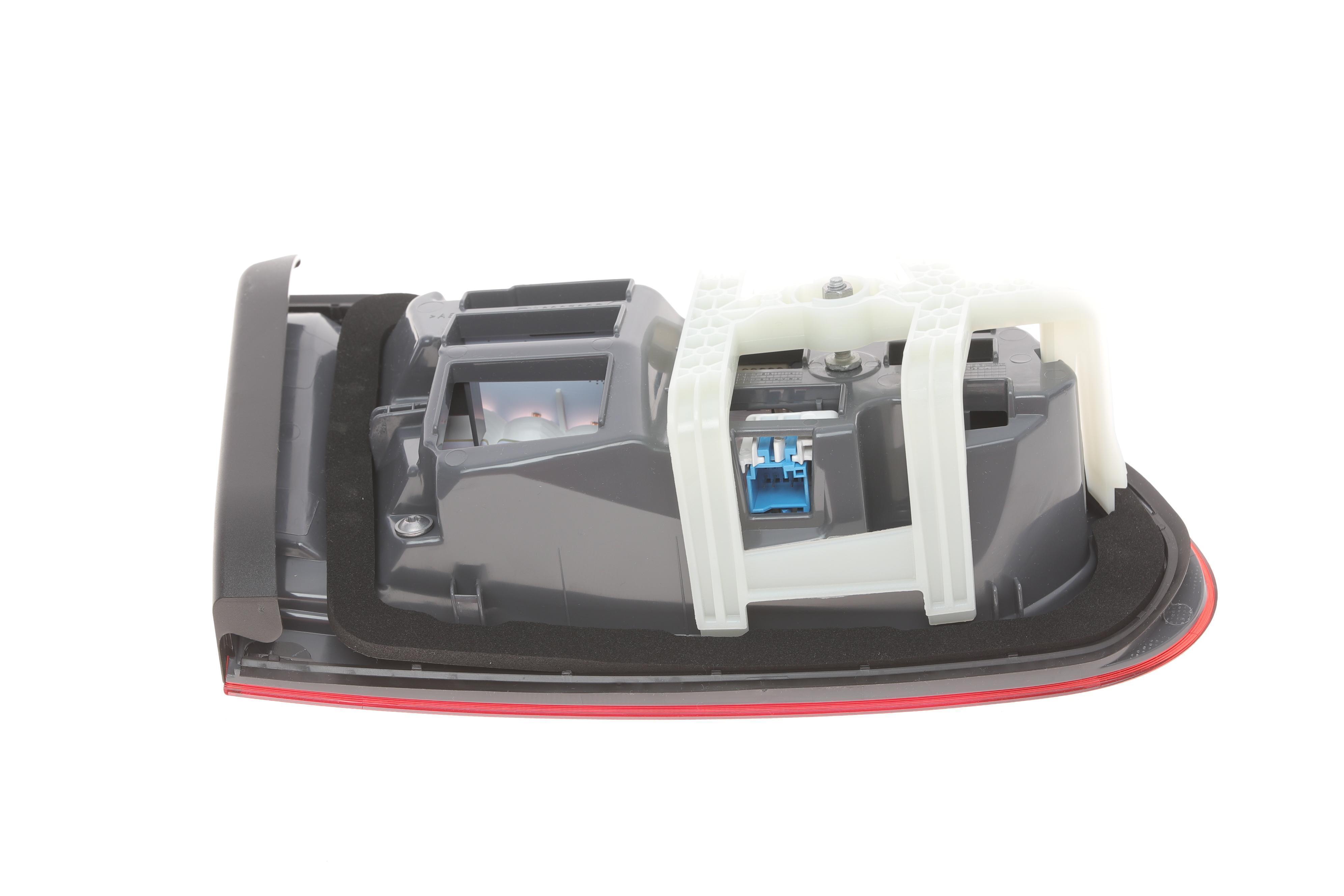 Ліхтар задній MB GLC (X253) 15-19 (R)