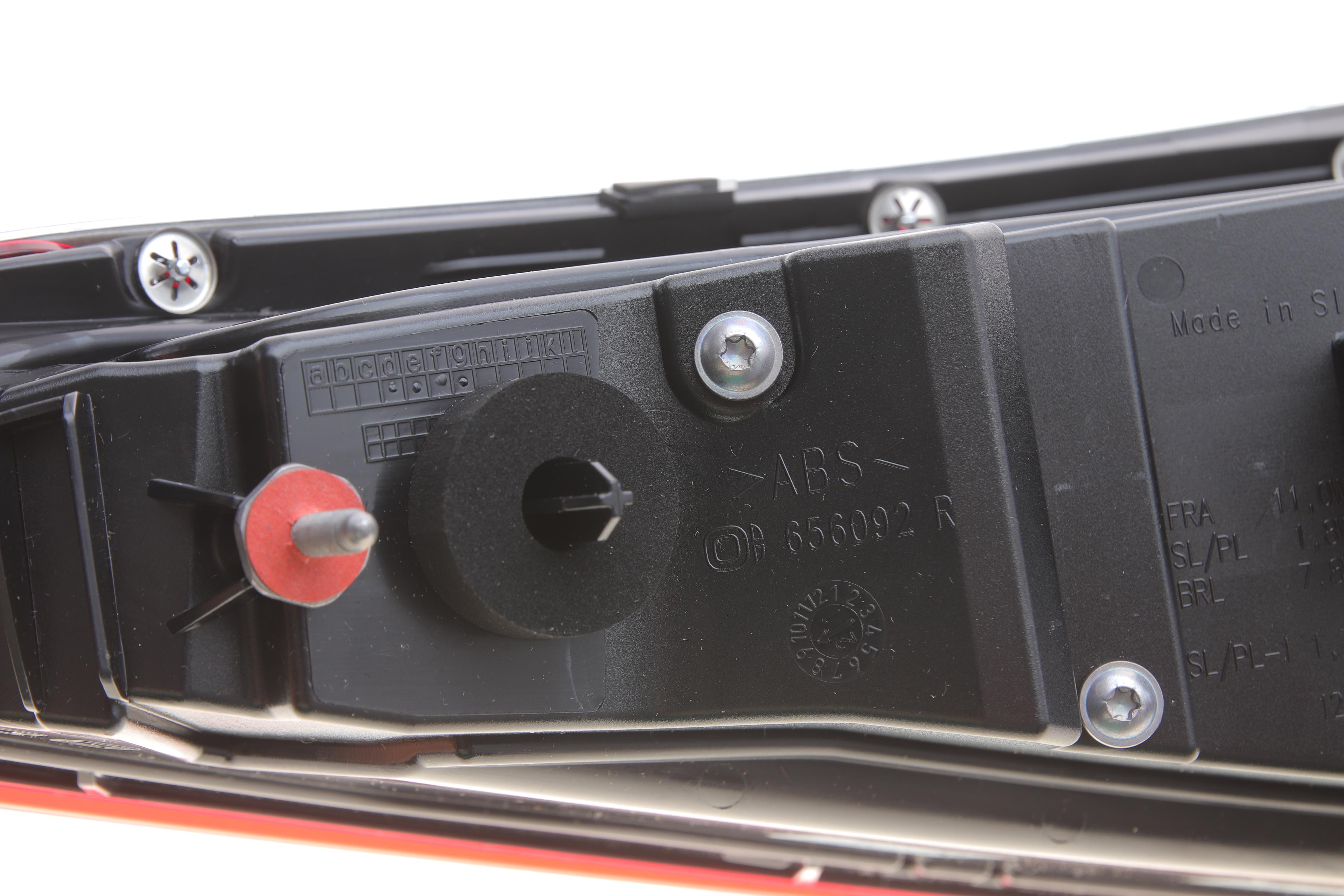 Ліхтар задній MB S-class (W223) 20- (R)