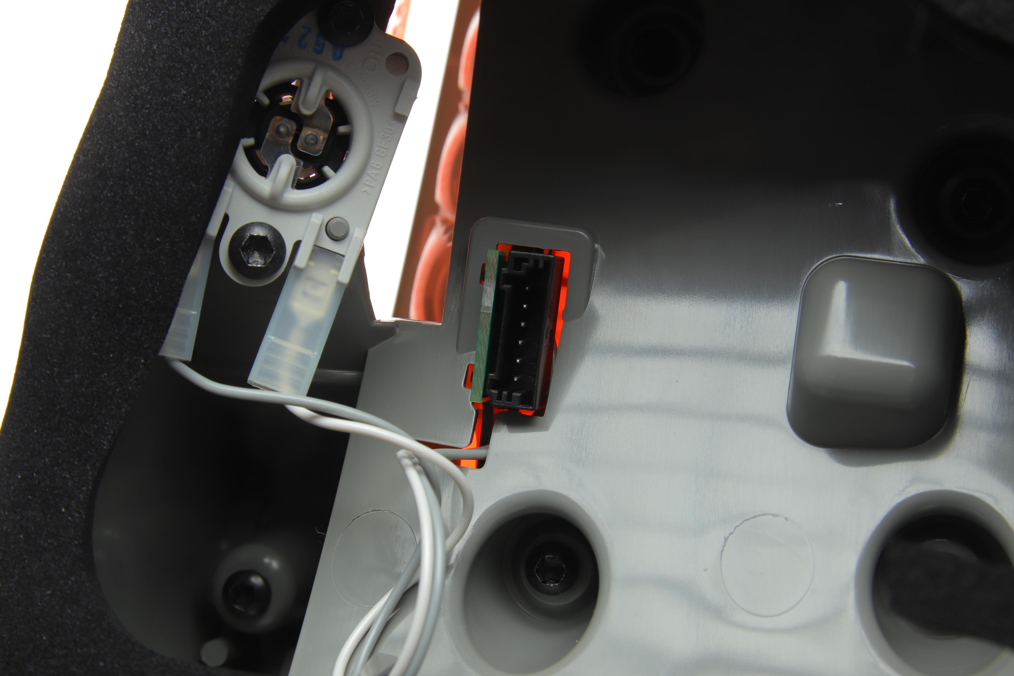 Ліхтар задній BMW 3 (E92) 06-13 (L) N43/N47/N52/N53/N54/N55/N57