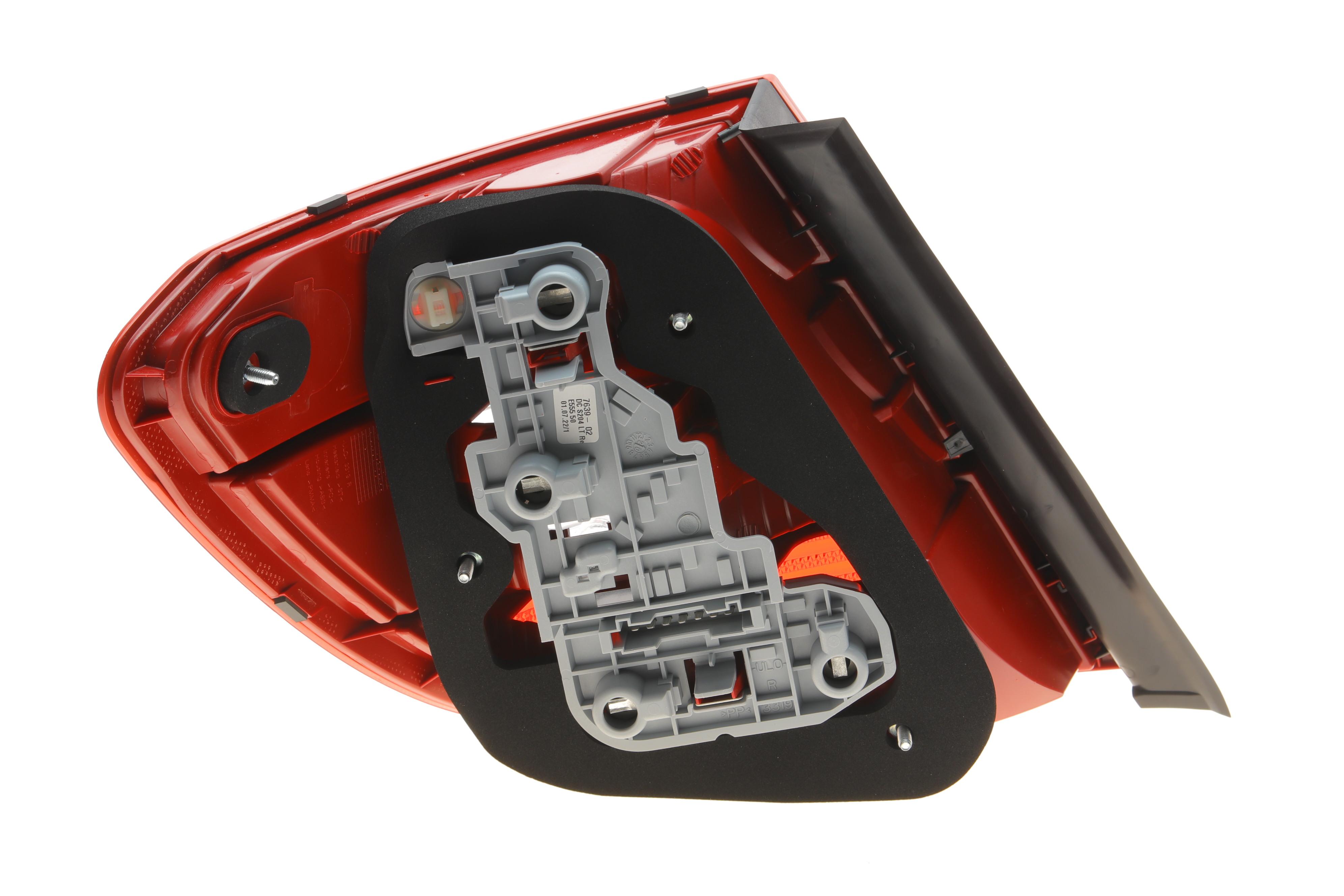 Ліхтар задній MB C-class (S204) 07-14 (R) Avantgarde