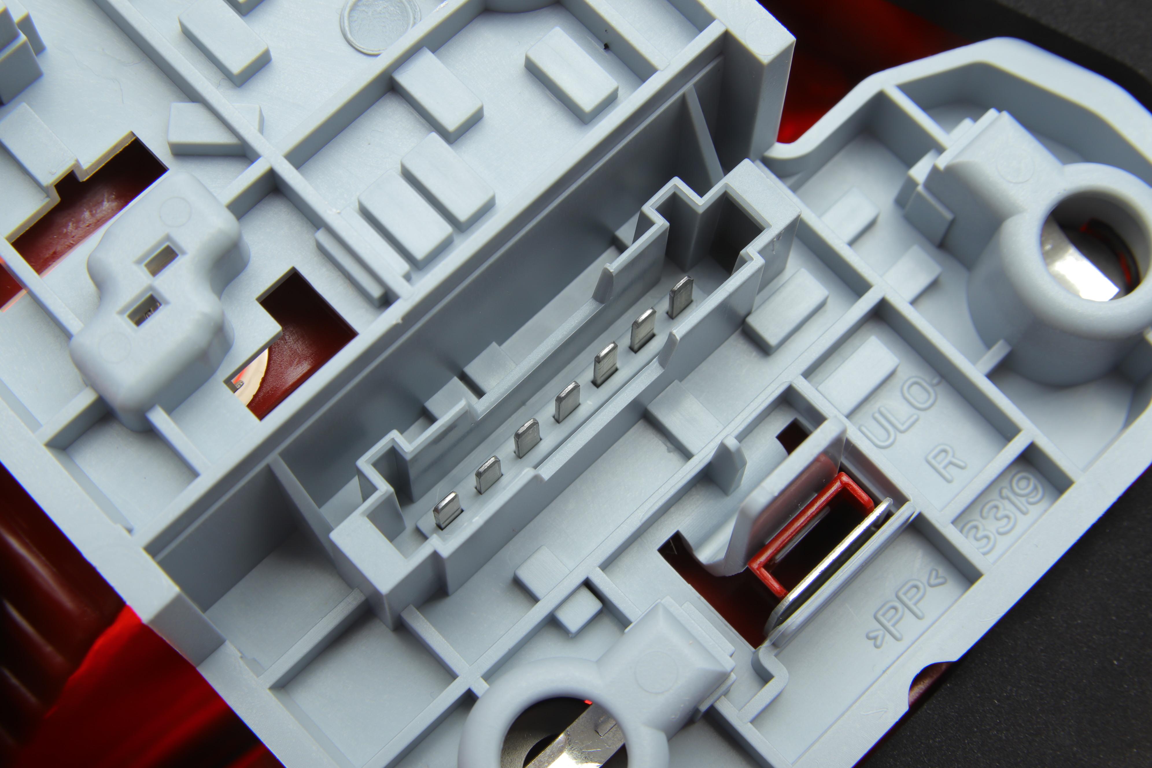 Ліхтар задній MB C-class (S204) 07-14 (R) Avantgarde