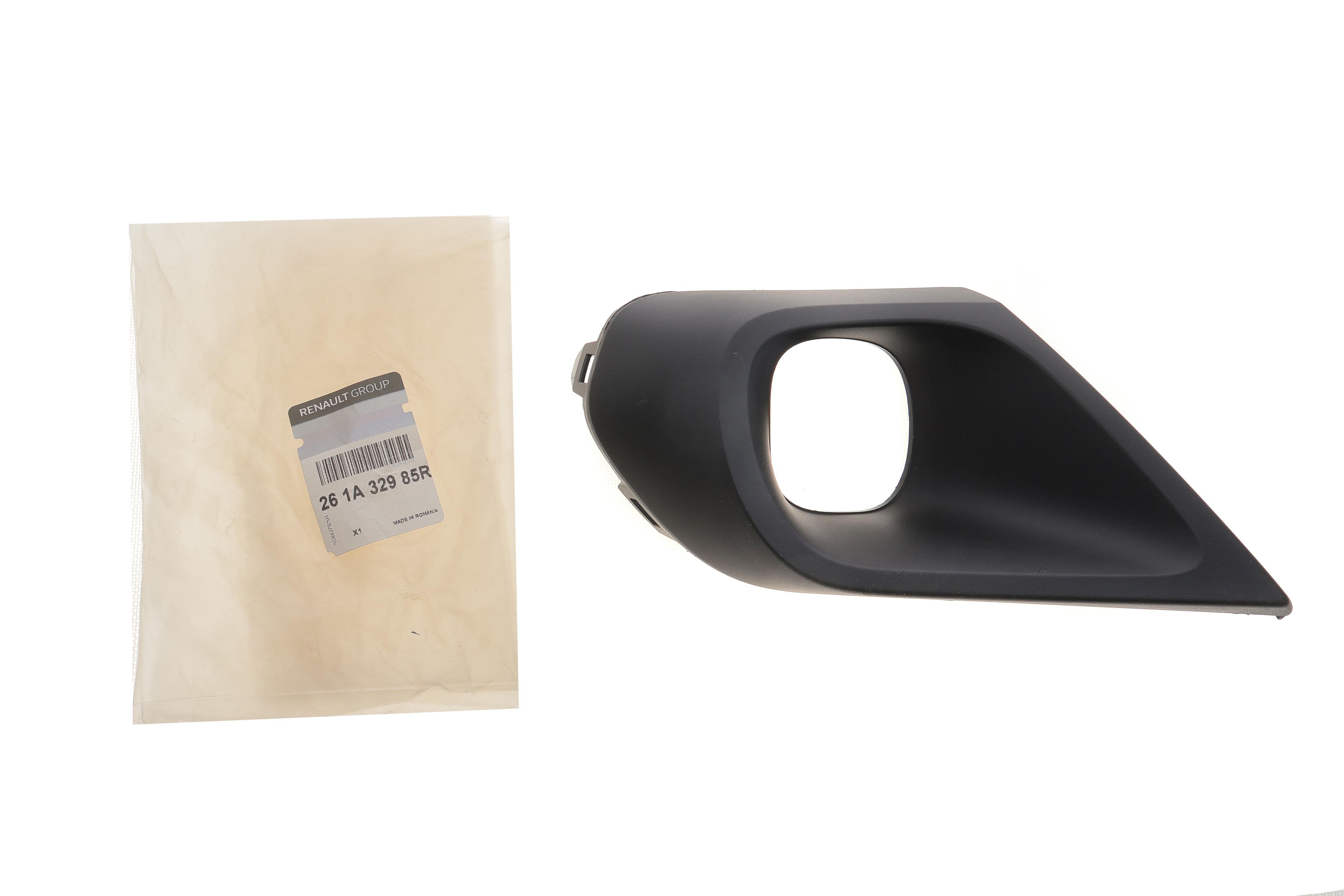 Вставка бампера (під протитуманку) Renault Duster II 17- (L)