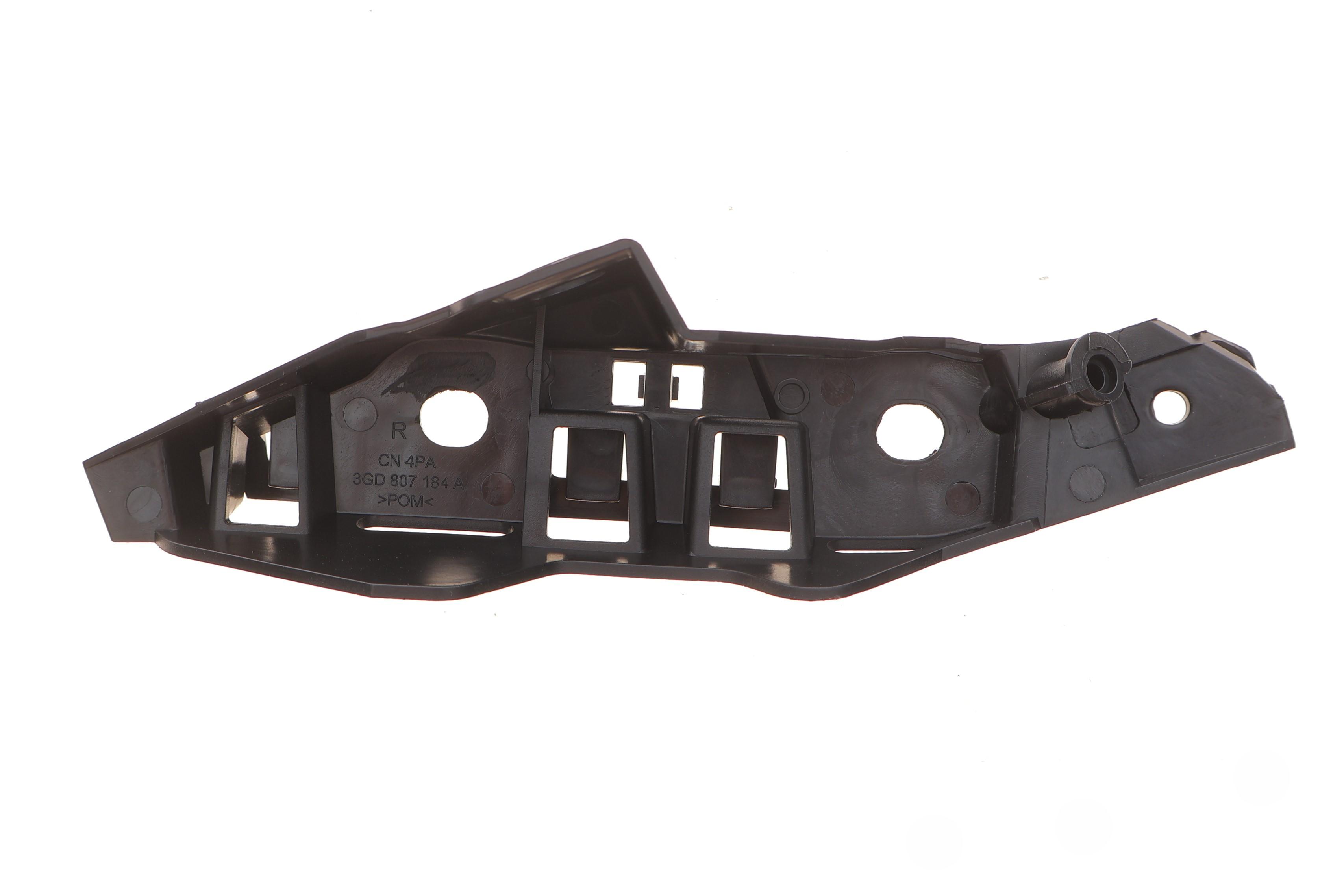 Кронштейн кріплення бампера (переднього/R) VW Passat 15-