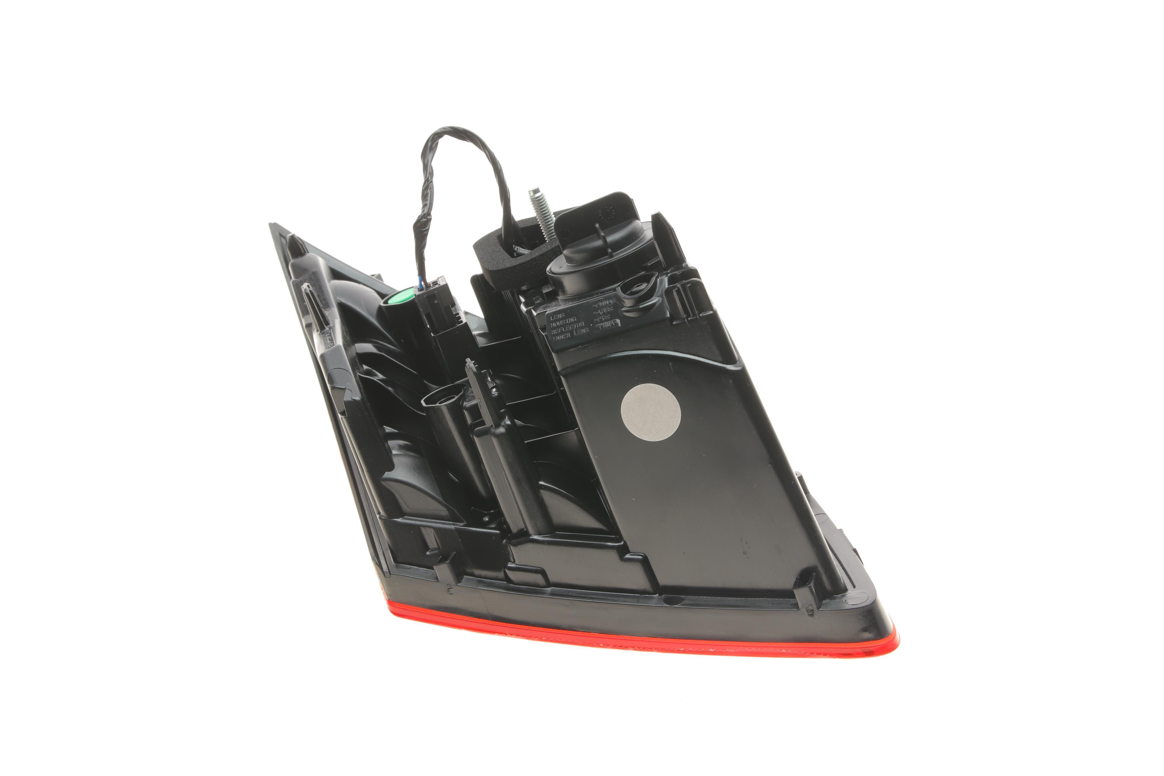 Ліхтар задній Peugeot 308 13- (R)