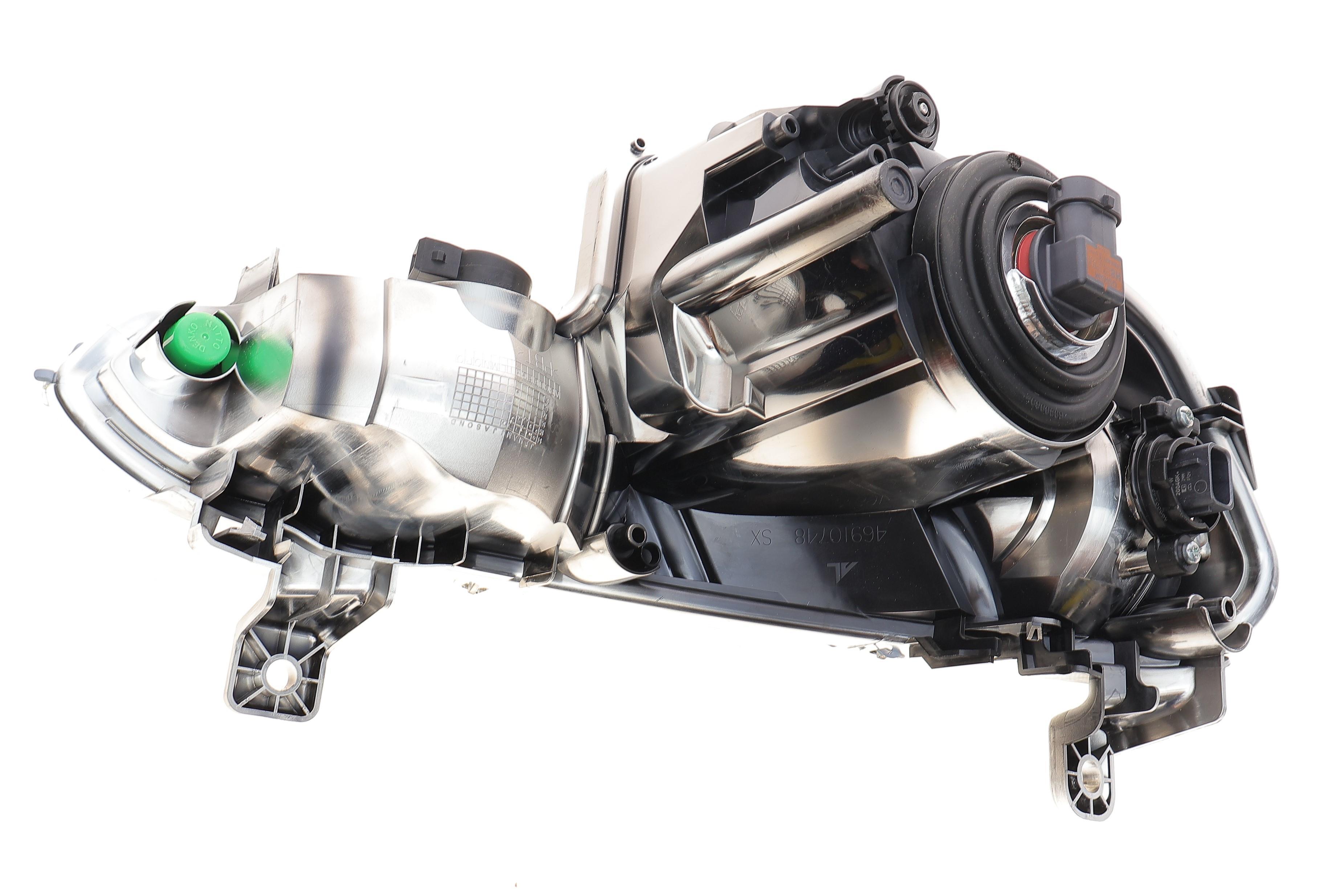 Фара протитуманна Peugeot 508 10- (L)