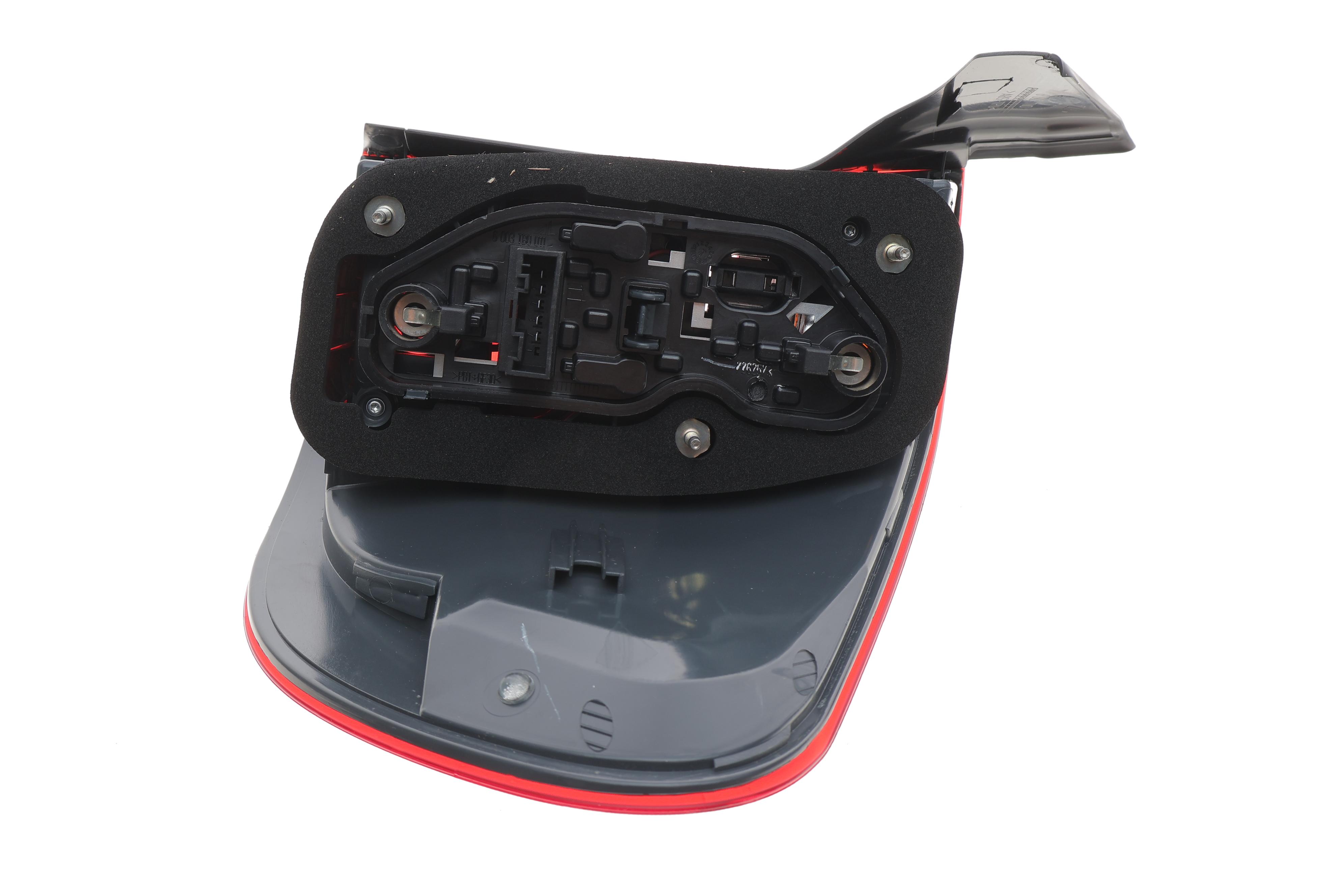 Ліхтар задній BMW X5 (E70) 08-13 (L) (LLH492)