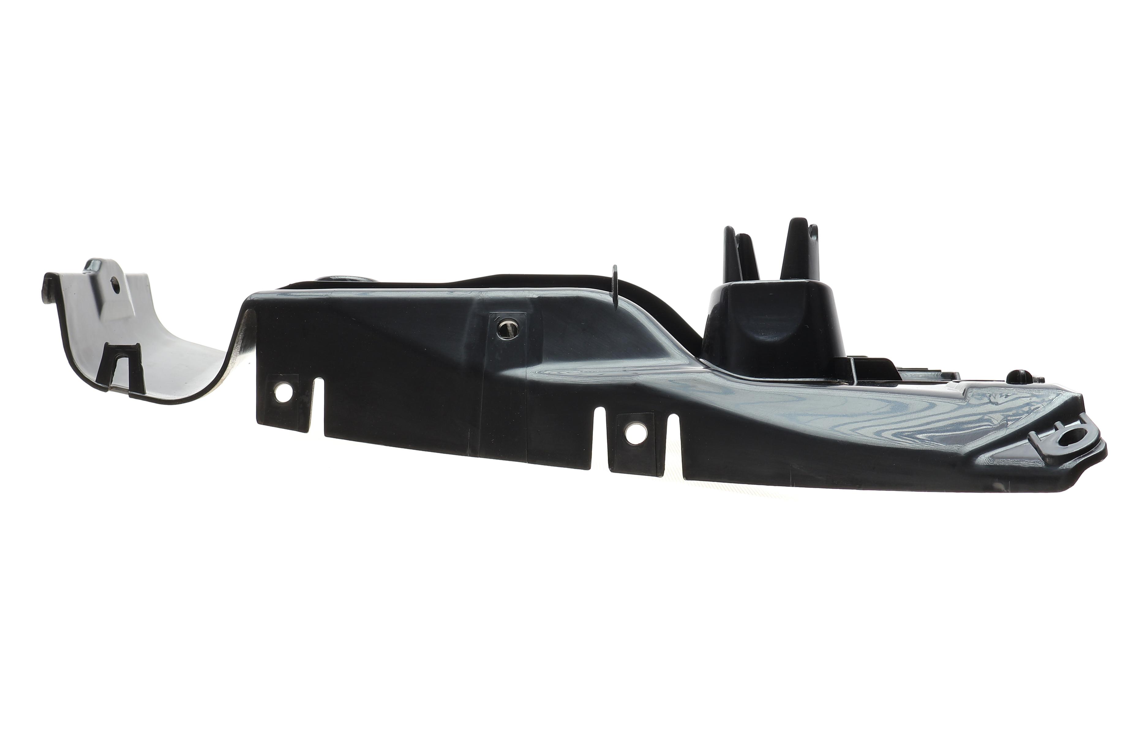 Кронштейн кріплення бампера (заднього/L) BMW 5 (E60) 01-09