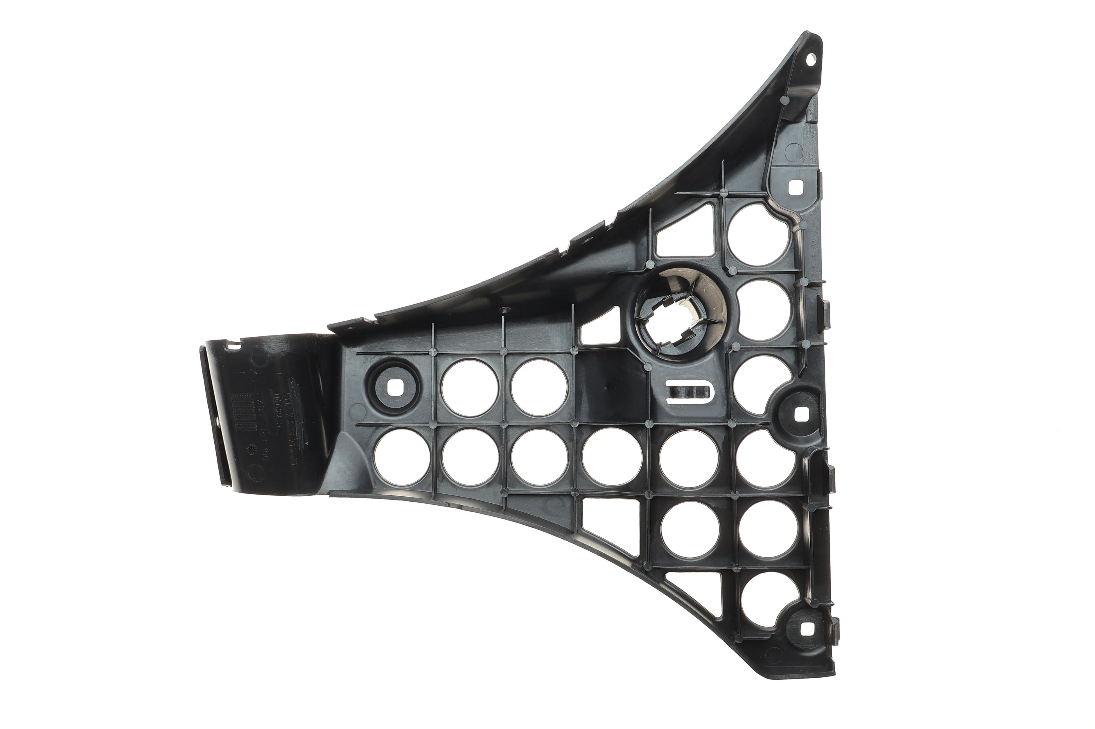 Кронштейн кріплення бампера (заднього/L) BMW 5 (E60) 01-09