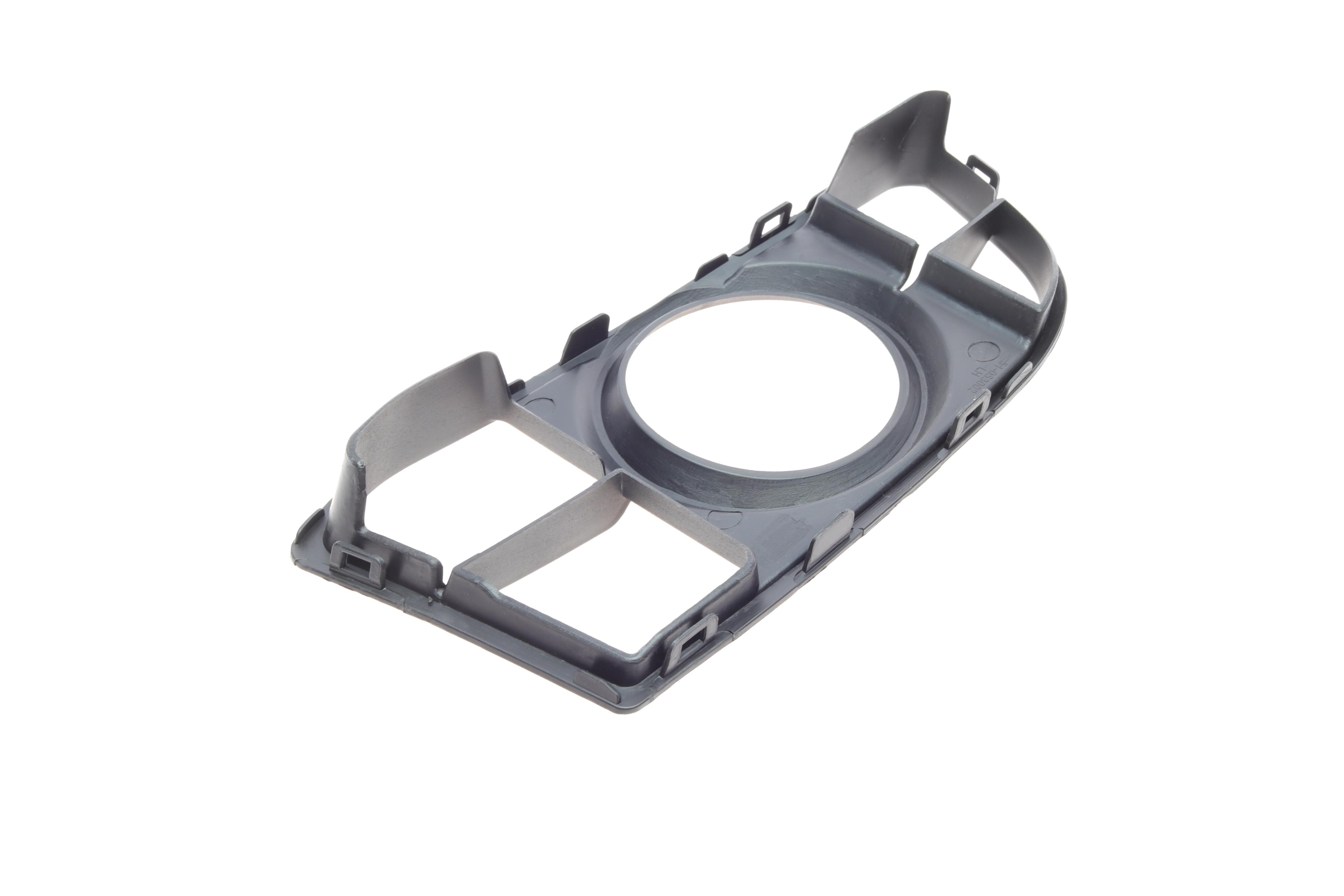 Вставка бампера (під протитуманку) BMW 5 (F10/F11) 09-17 (M-Technic) (L)