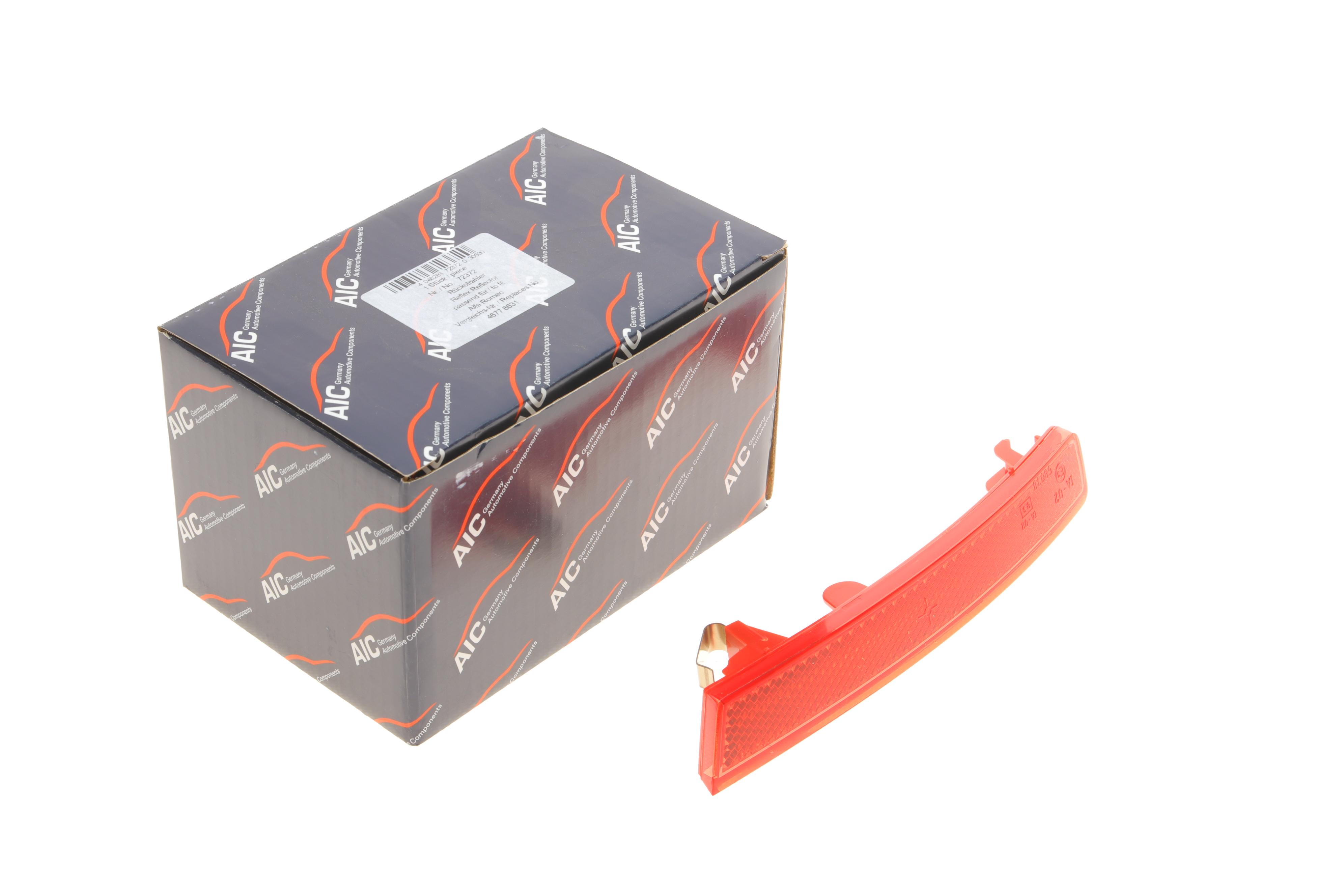 Світловідбивач бампера (заднього) Alfa Romeo 147 01-10 (L)