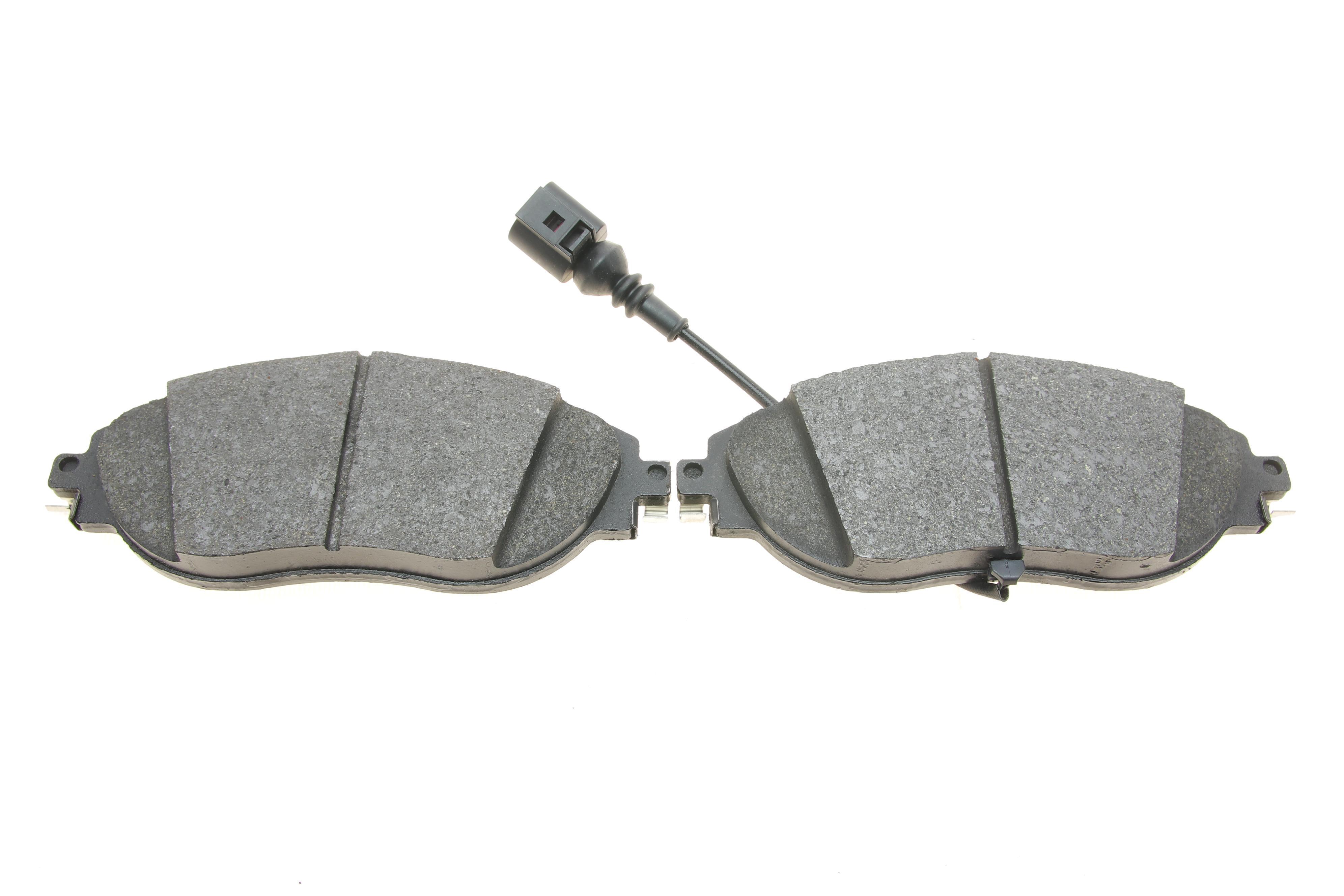 Колодки гальмівні (передні) Audi Q3 18-/A3/Skoda Octavia/VW Passat B6-B8/Golf/Tiguan 12- (+датчик)