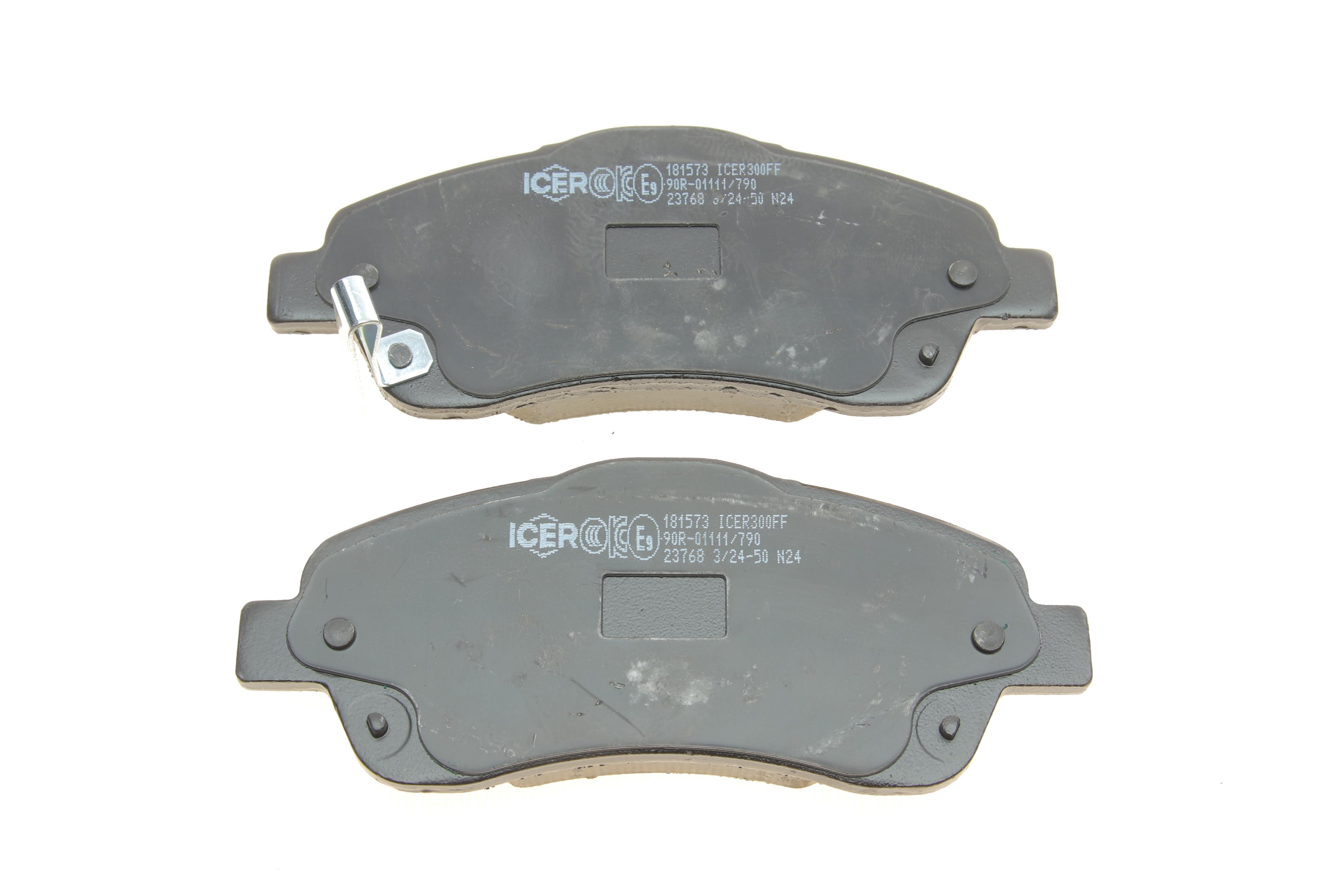 Колодки гальмівні (передні) Toyota Avensis 03-08/Corolla Verso 04-09