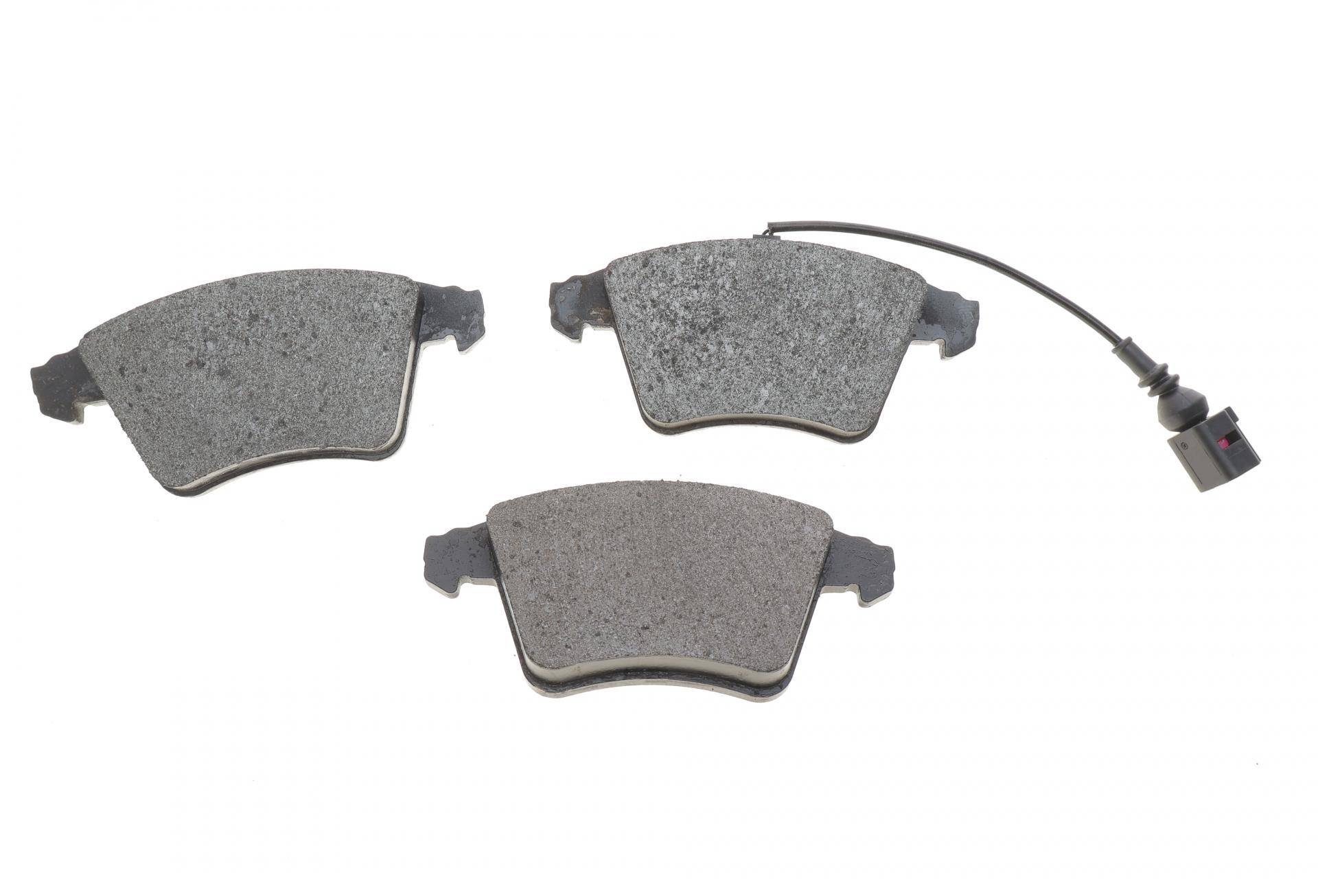 Колодки гальмівні (передні) VW T4 92-03/T5 03-15/T6 15-/Multivan V/VI 03- (+датчик)