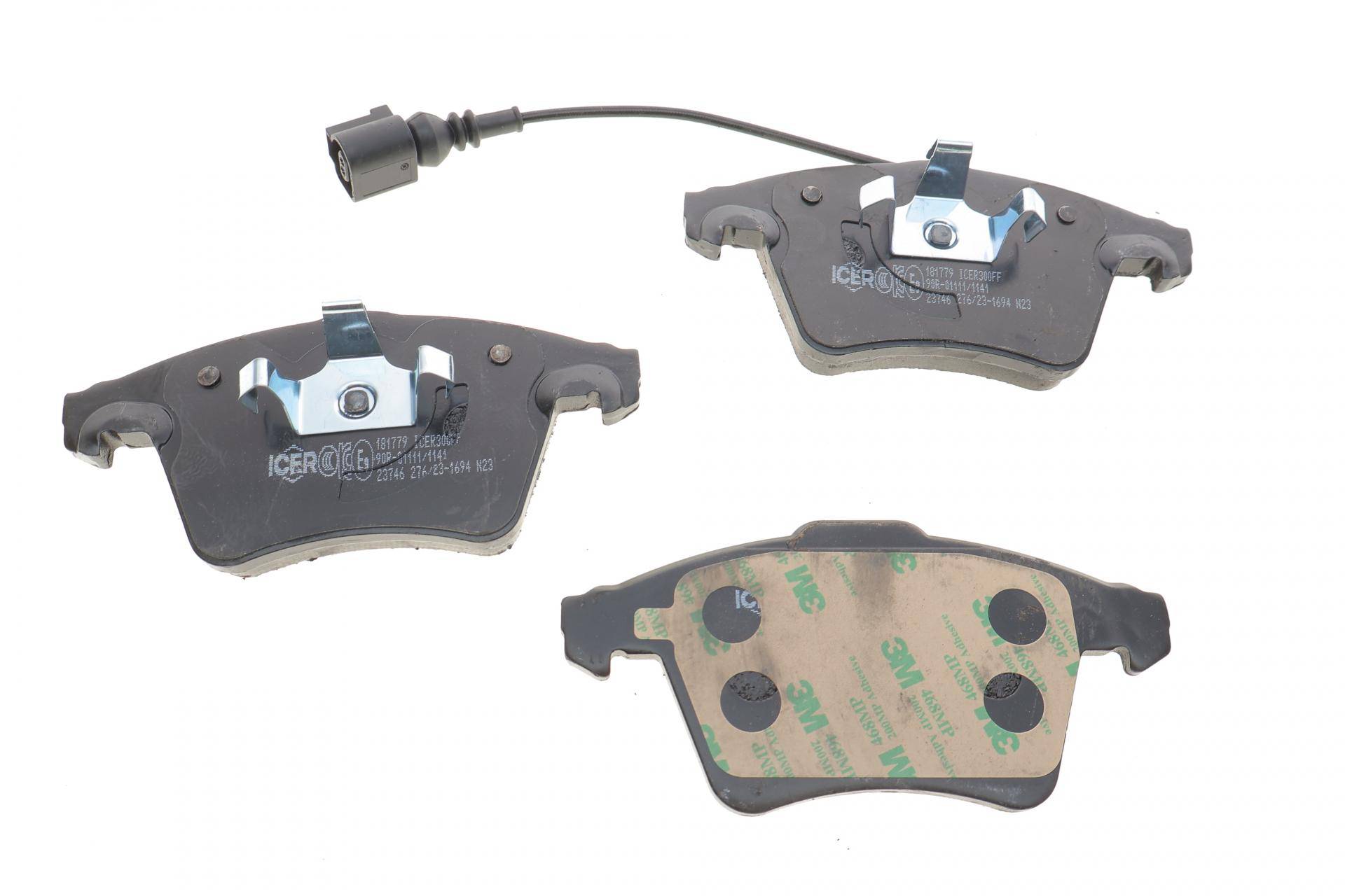 Колодки гальмівні (передні) VW T4 92-03/T5 03-15/T6 15-/Multivan V/VI 03- (+датчик)