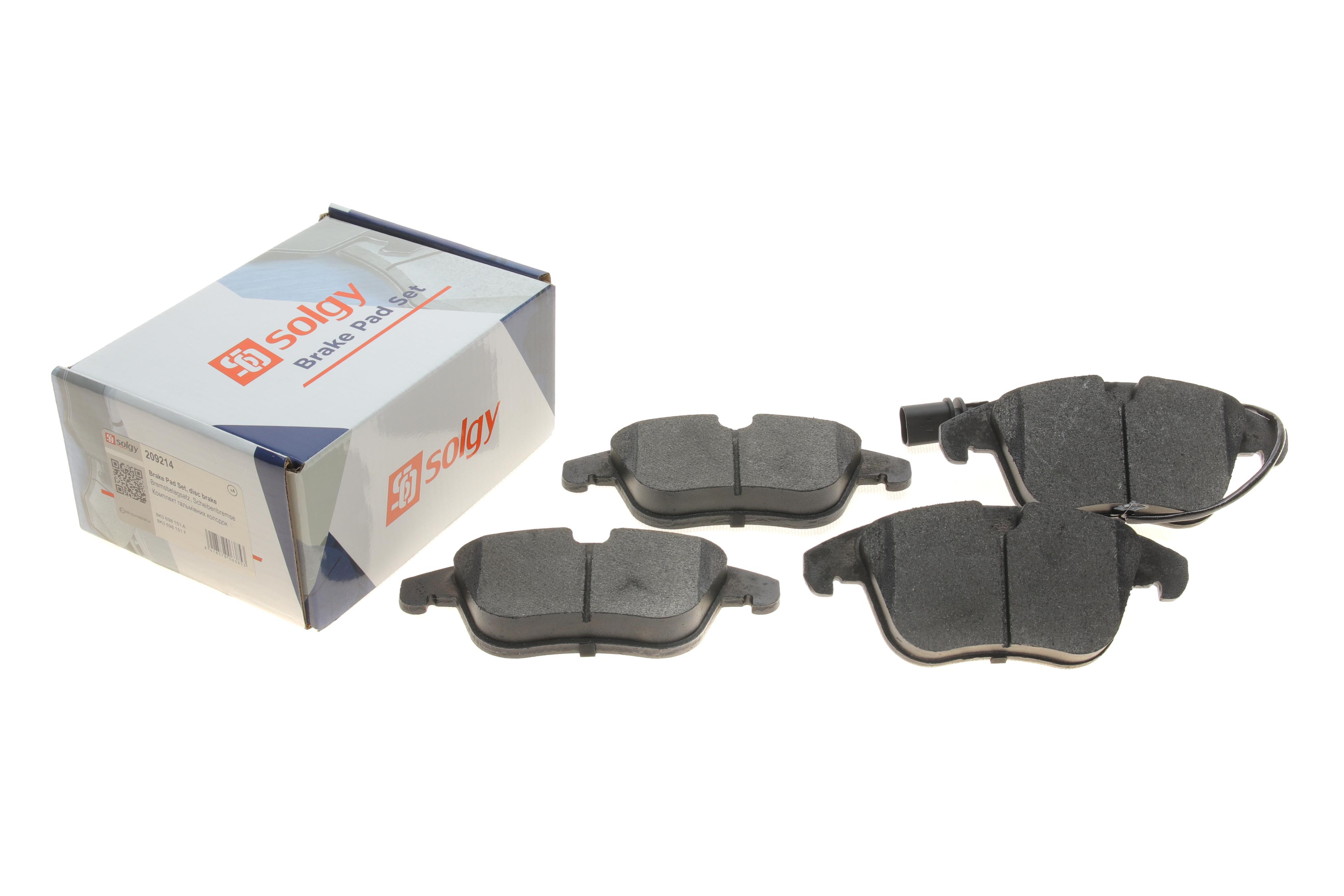 Колодки гальмівні (передні) Audi A4 07-18/Audi A5 07-/Audi Q5 12-17 (+датчик)