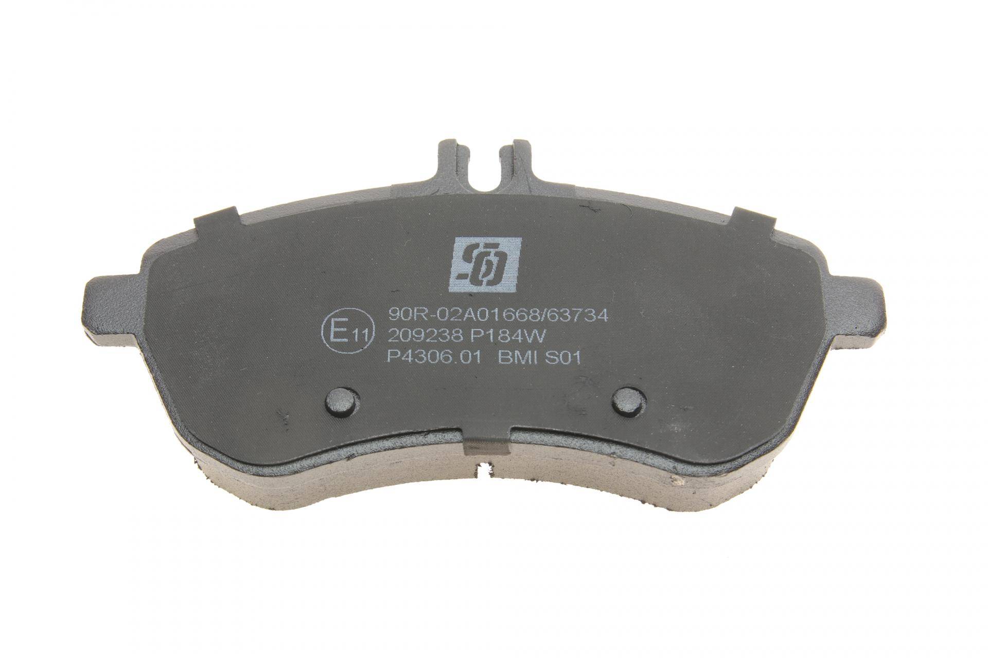 Колодки гальмівні (передні) MB C-class (W204/W205) 07-/E-class (W212) 09-16/SLK (R172) 11-