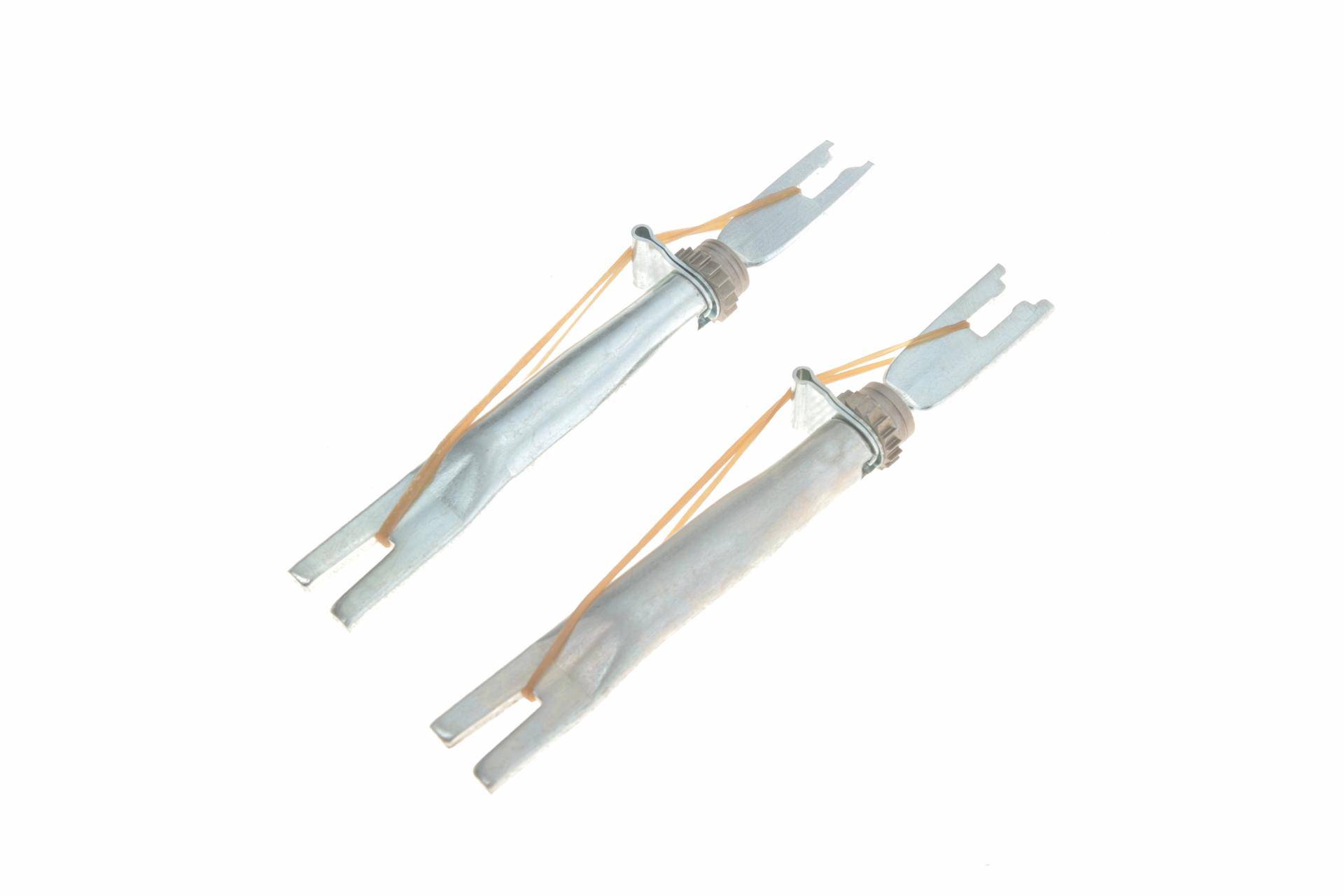 Тріскачка колодок ручника Citroen Berlingo/Peugeot Partner 96-15 (к-кт)