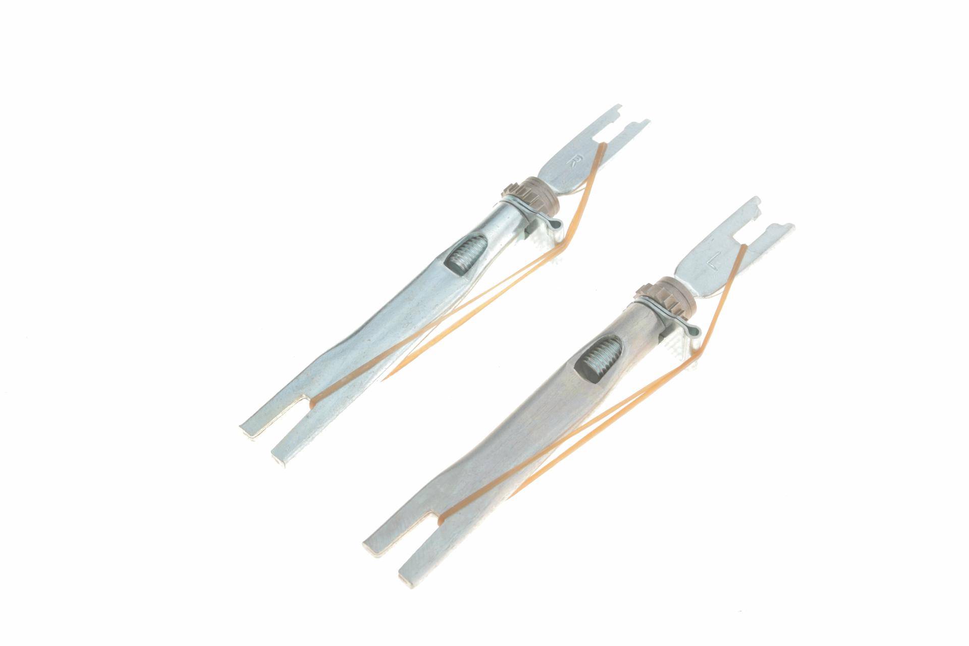 Тріскачка колодок ручника Citroen Berlingo/Peugeot Partner 96-15 (к-кт)